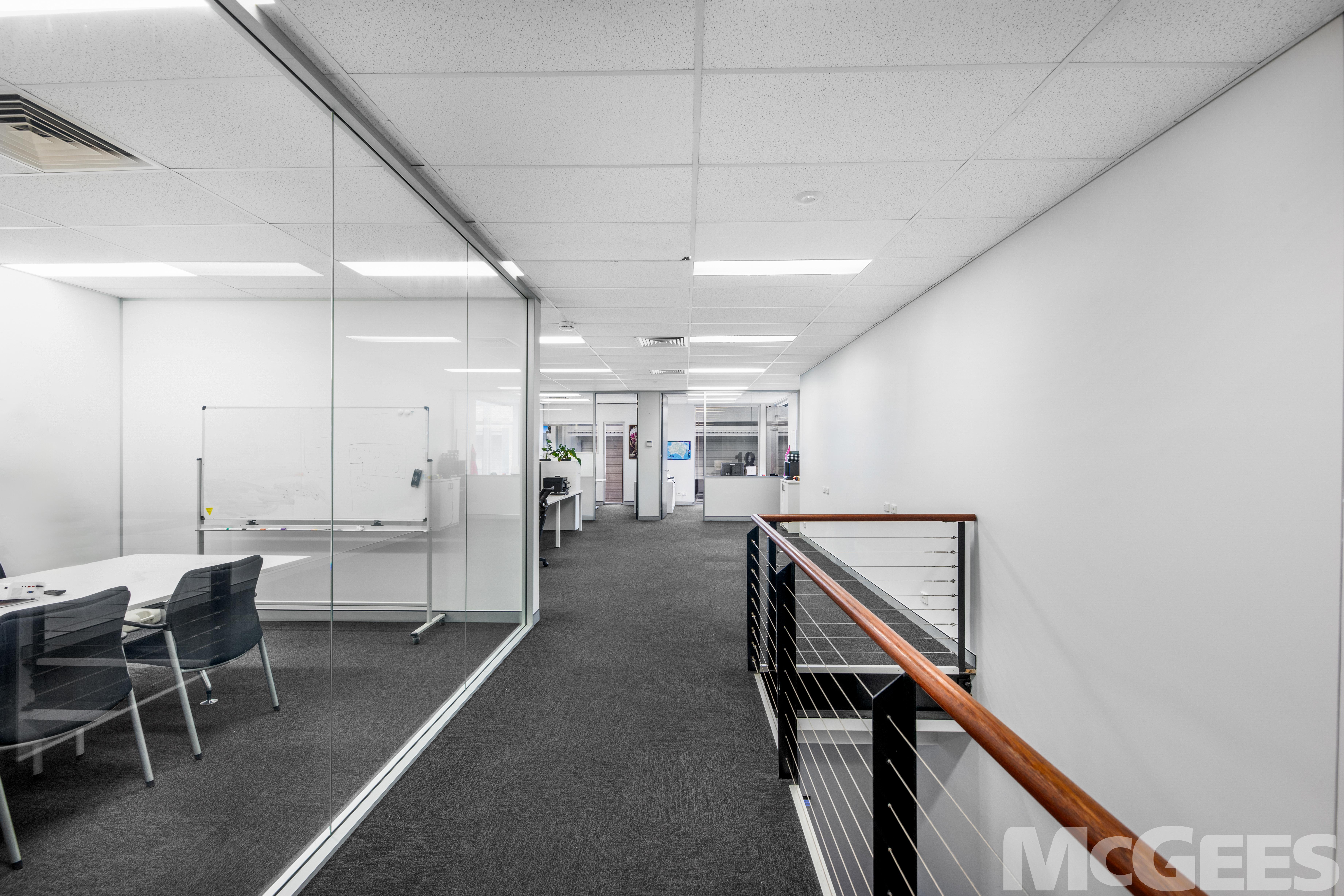 2/160 Lytton Road, Morningside — image 10