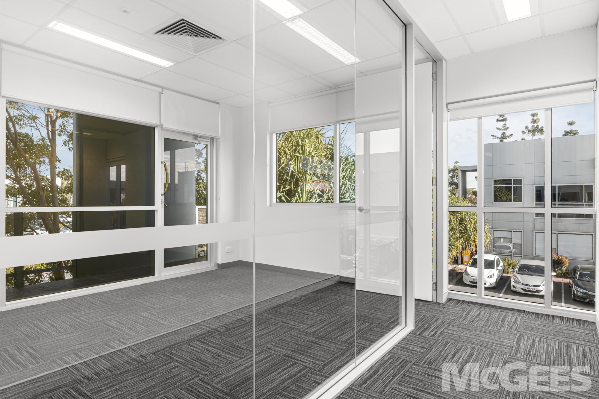 Unit 3B/2-6 Leonardo Drive, Brisbane Airport — image 3