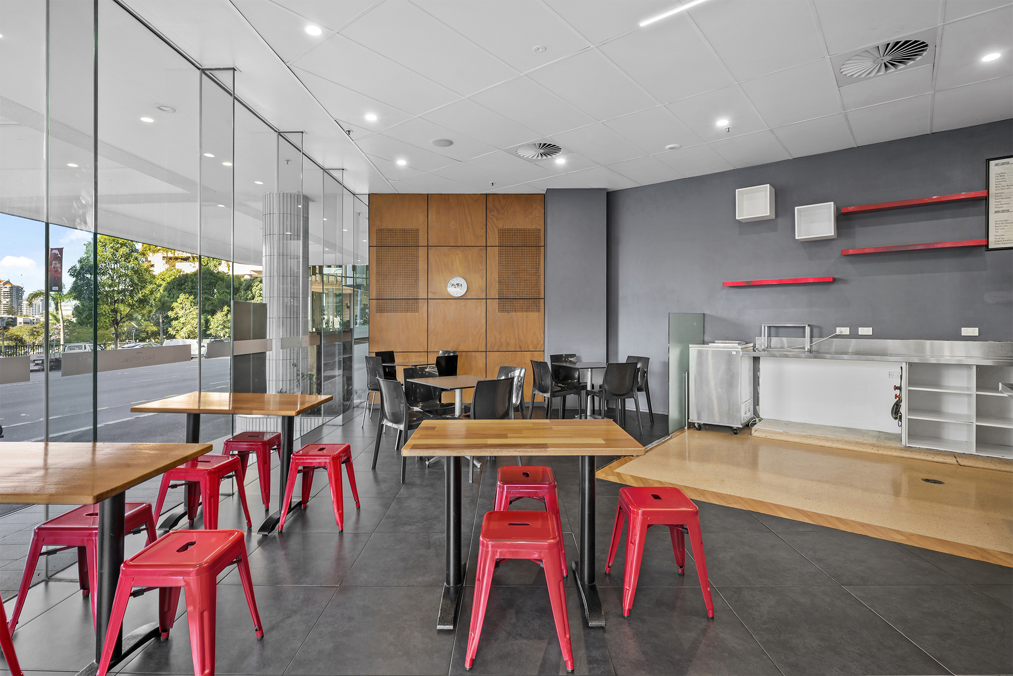 Ground Floor/500 Queen Street, Brisbane City — image 2