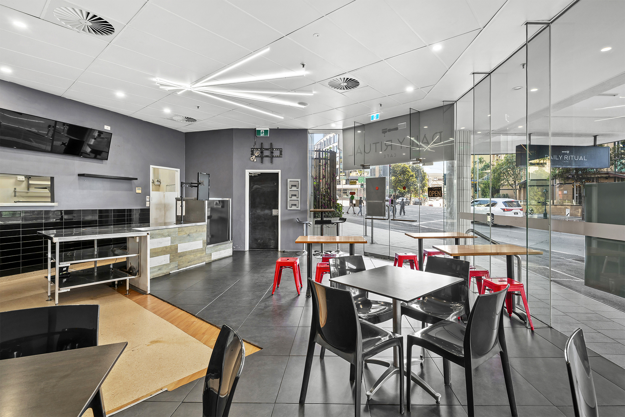 Ground Floor/500 Queen Street, Brisbane City — image 3
