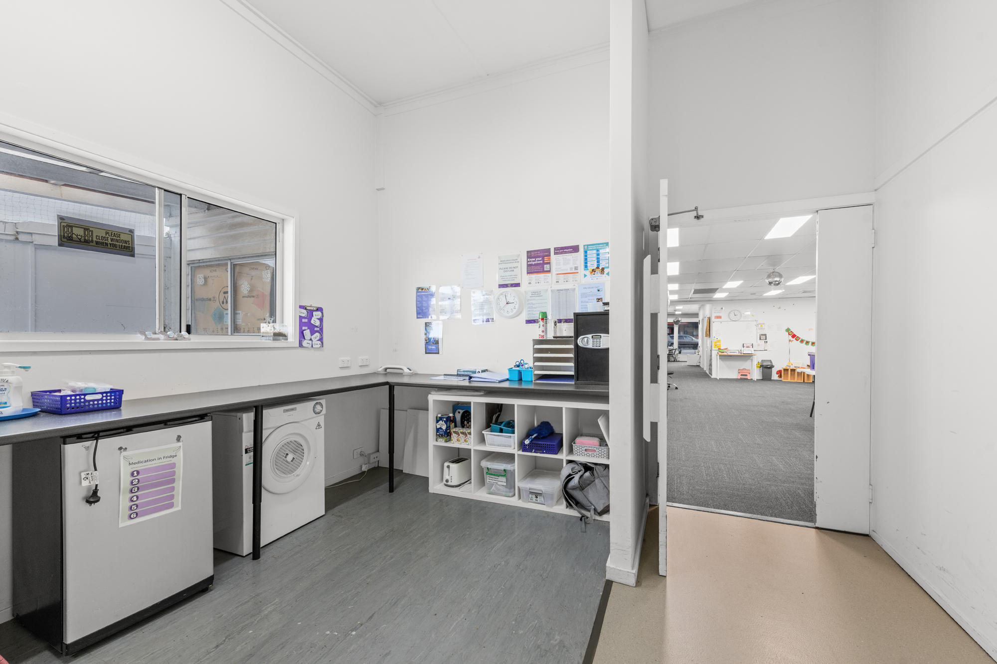 972 Logan Road, Holland Park West — image 15