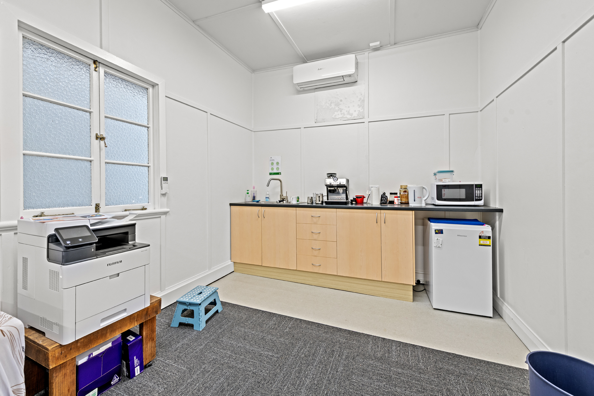972 Logan Road, Holland Park West — image 19