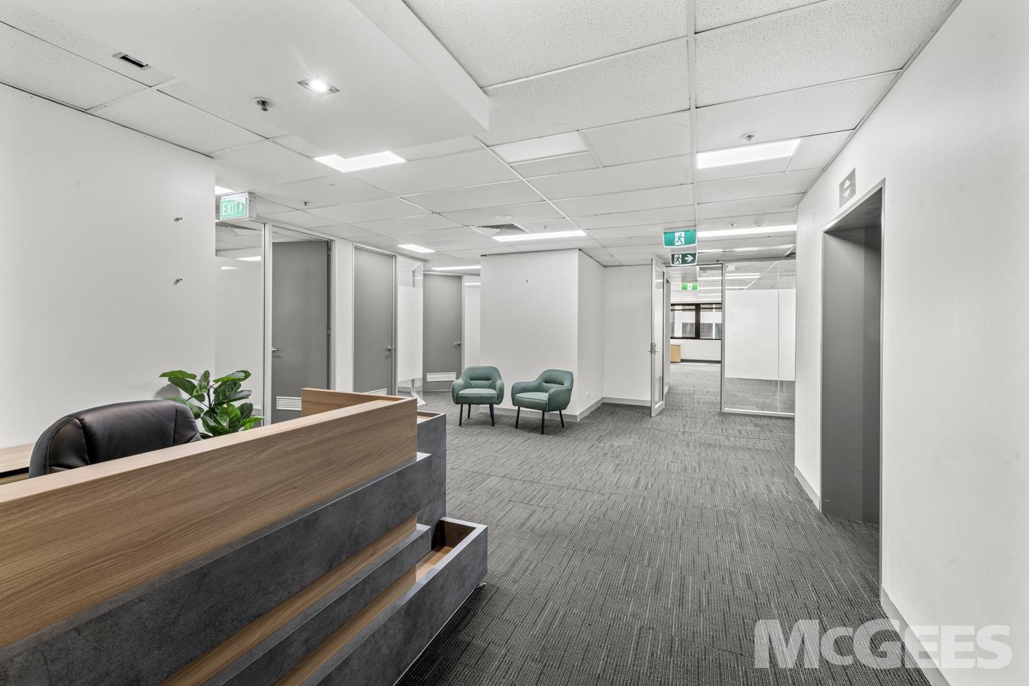 32/97 Creek Street, Brisbane City — image 3