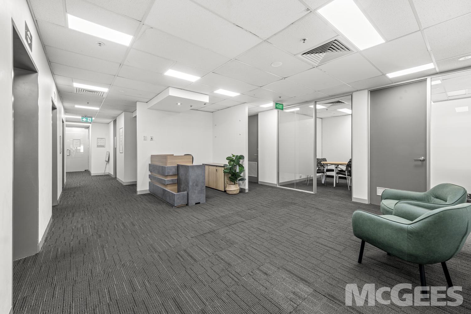 32/97 Creek Street, Brisbane City — image 4