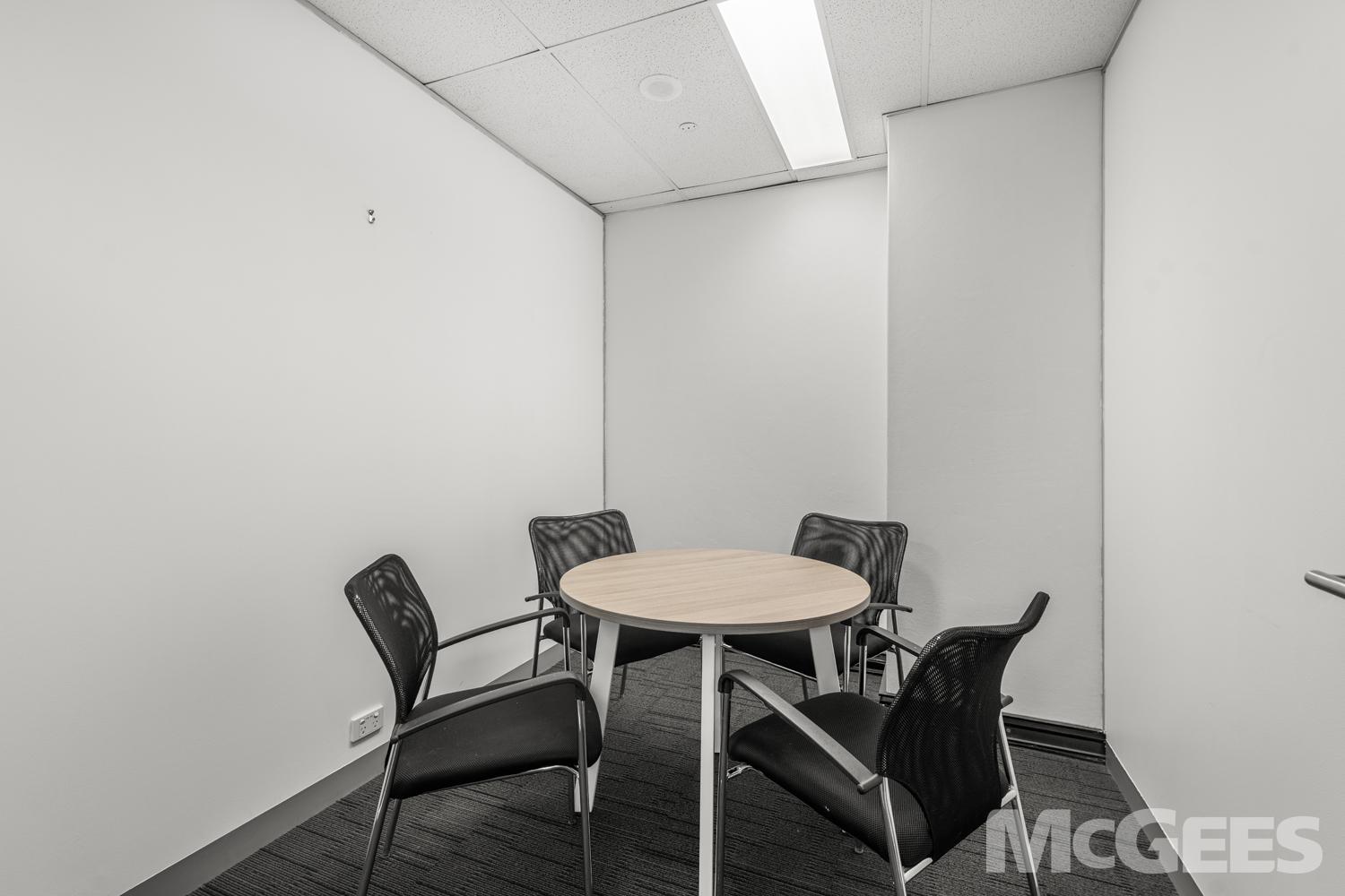 32/97 Creek Street, Brisbane City — image 12