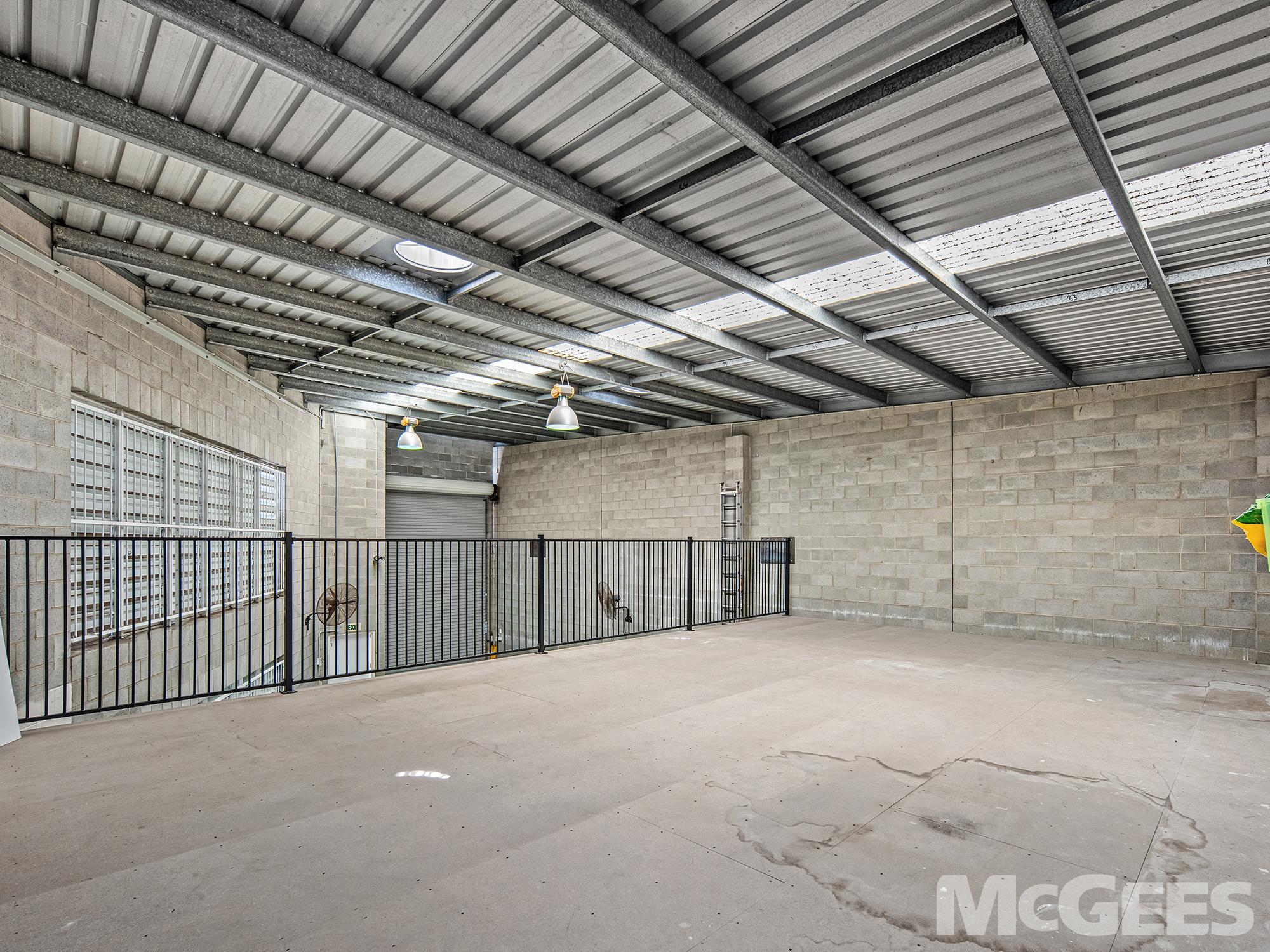 2/61 Holdsworth Street, Coorparoo — image 5