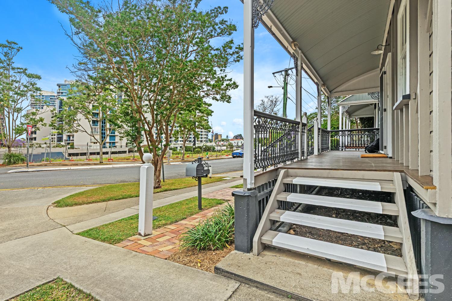 31 Cairns Street, Kangaroo Point — image 4