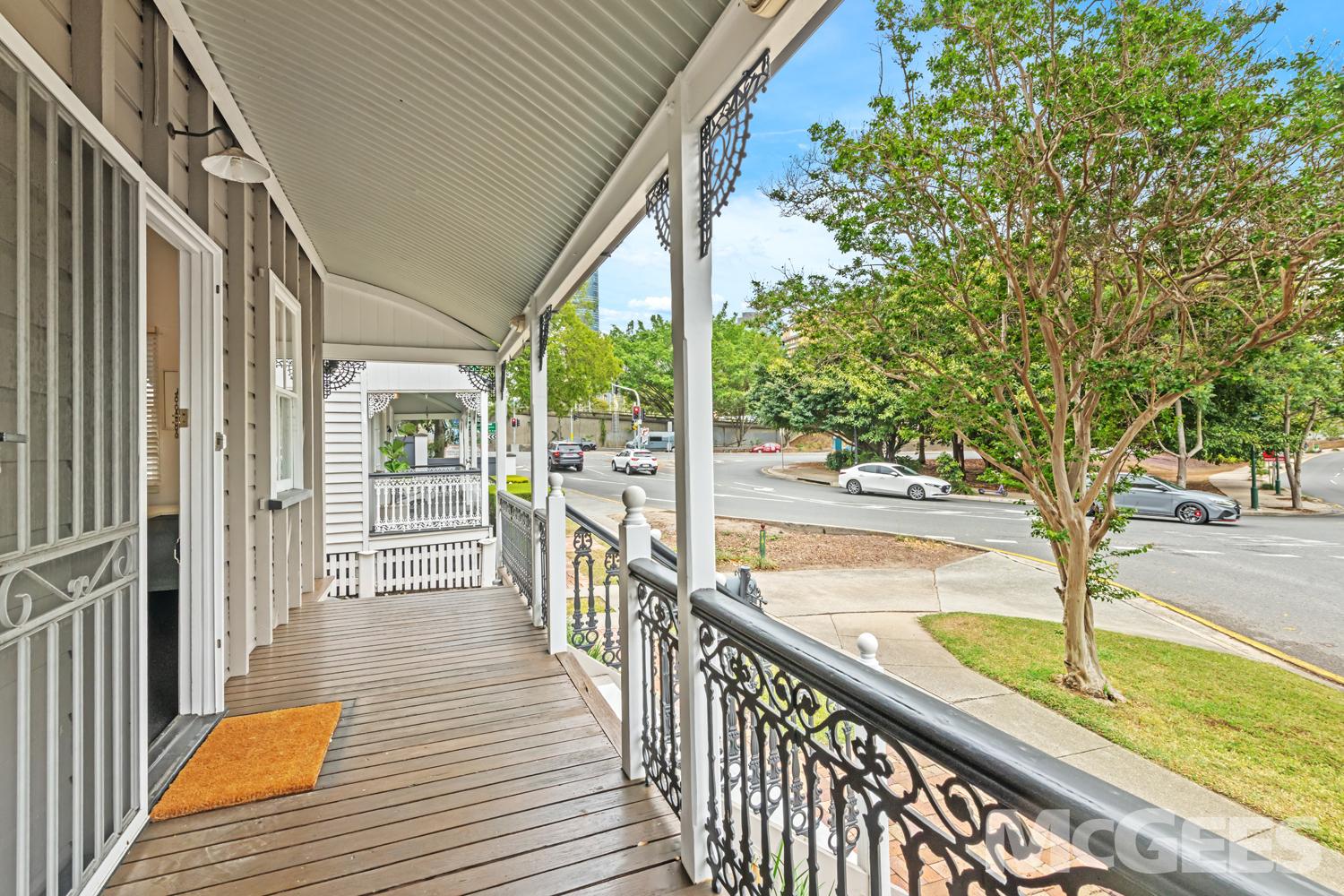 31 Cairns Street, Kangaroo Point — image 5