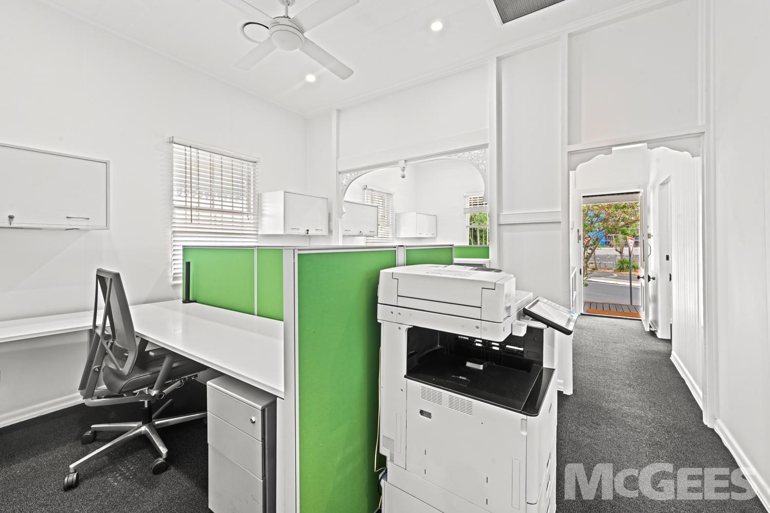 31 Cairns Street, Kangaroo Point — image 10