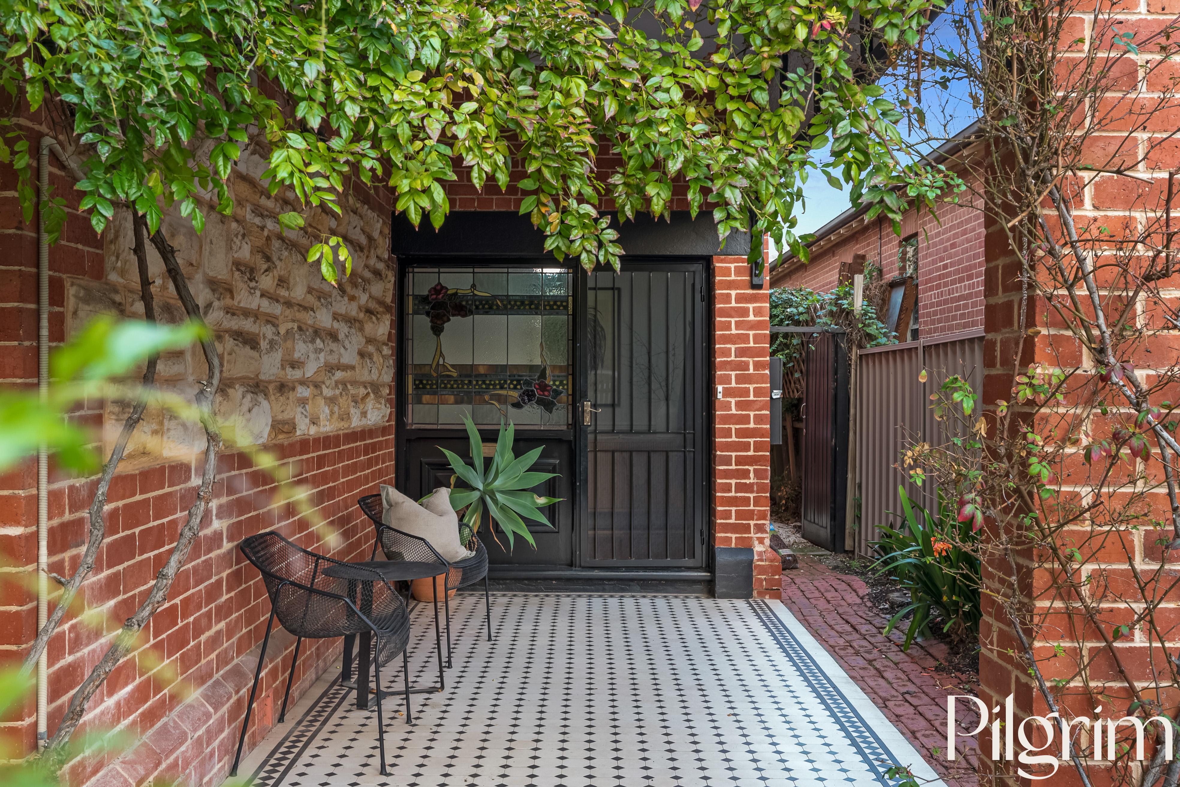 7 Rugby Street, College Park SA