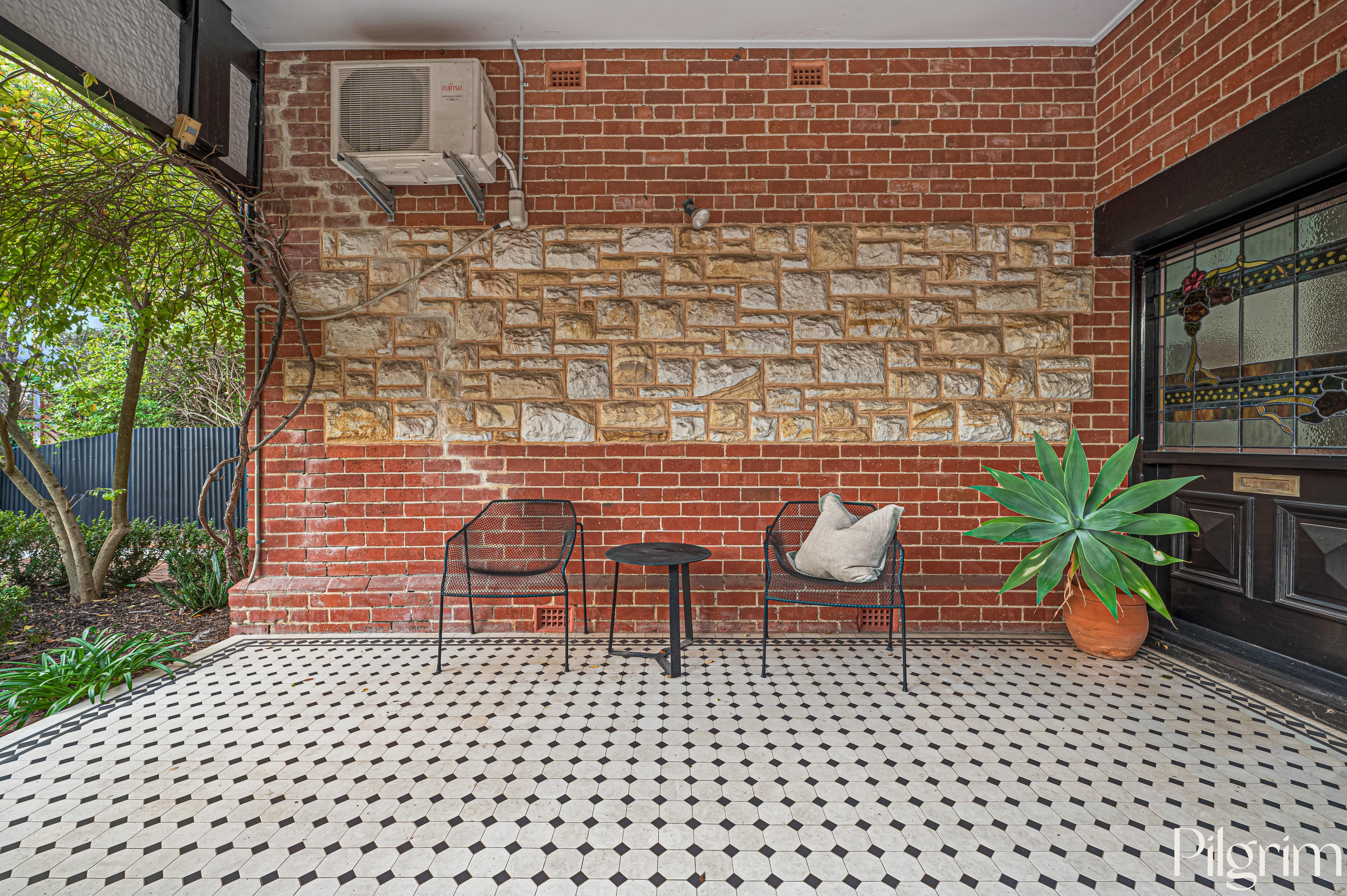 7 Rugby Street, College Park SA