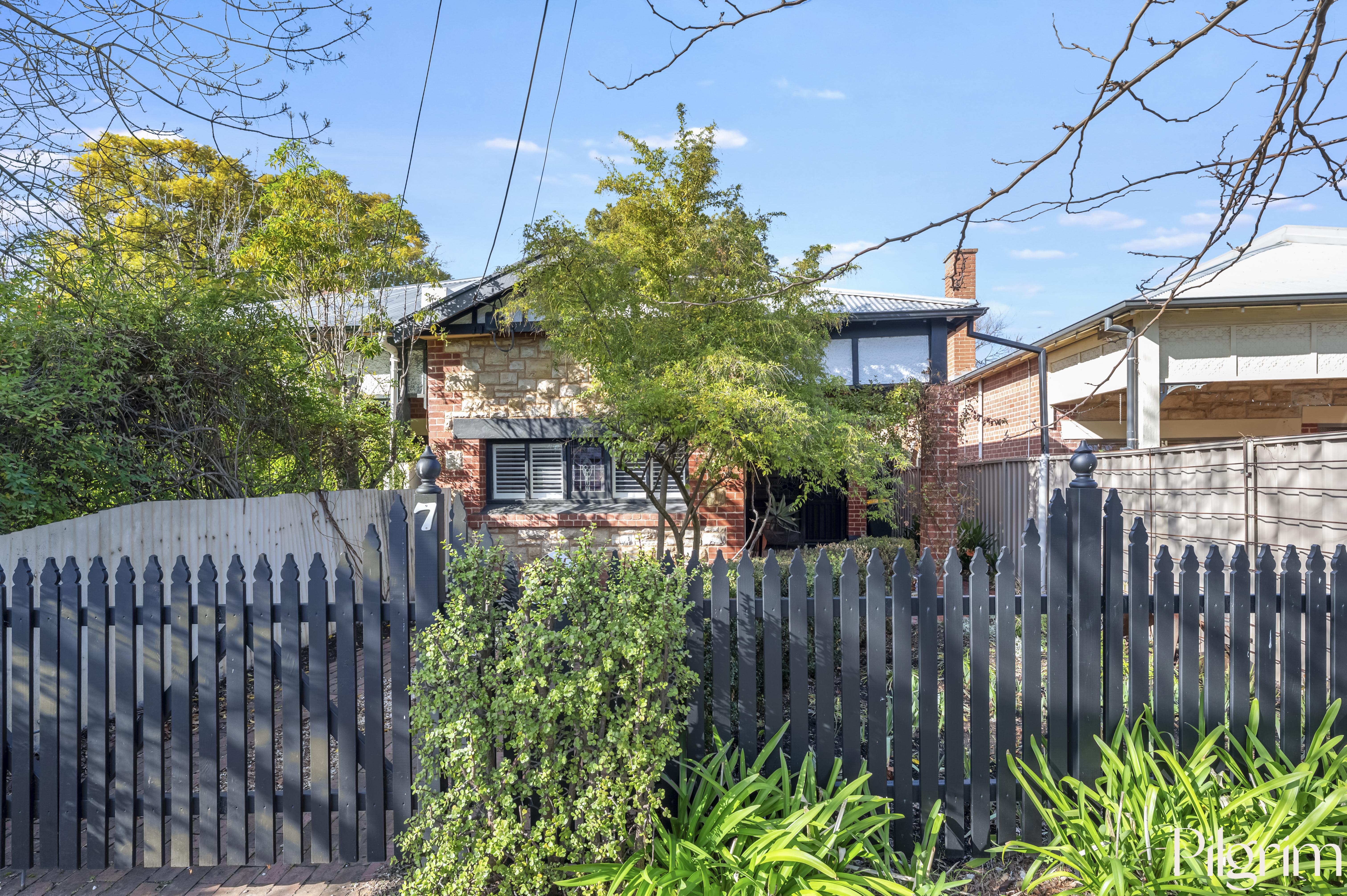 7 Rugby Street, College Park SA