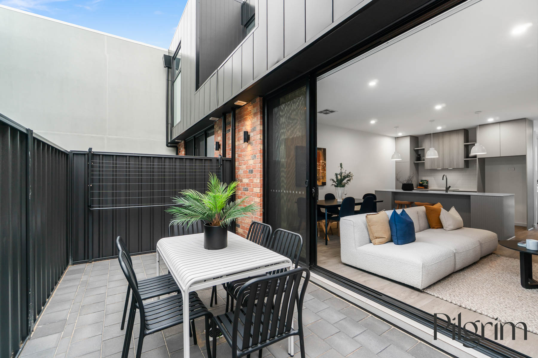 15 Tailor Lane, Bowden SA