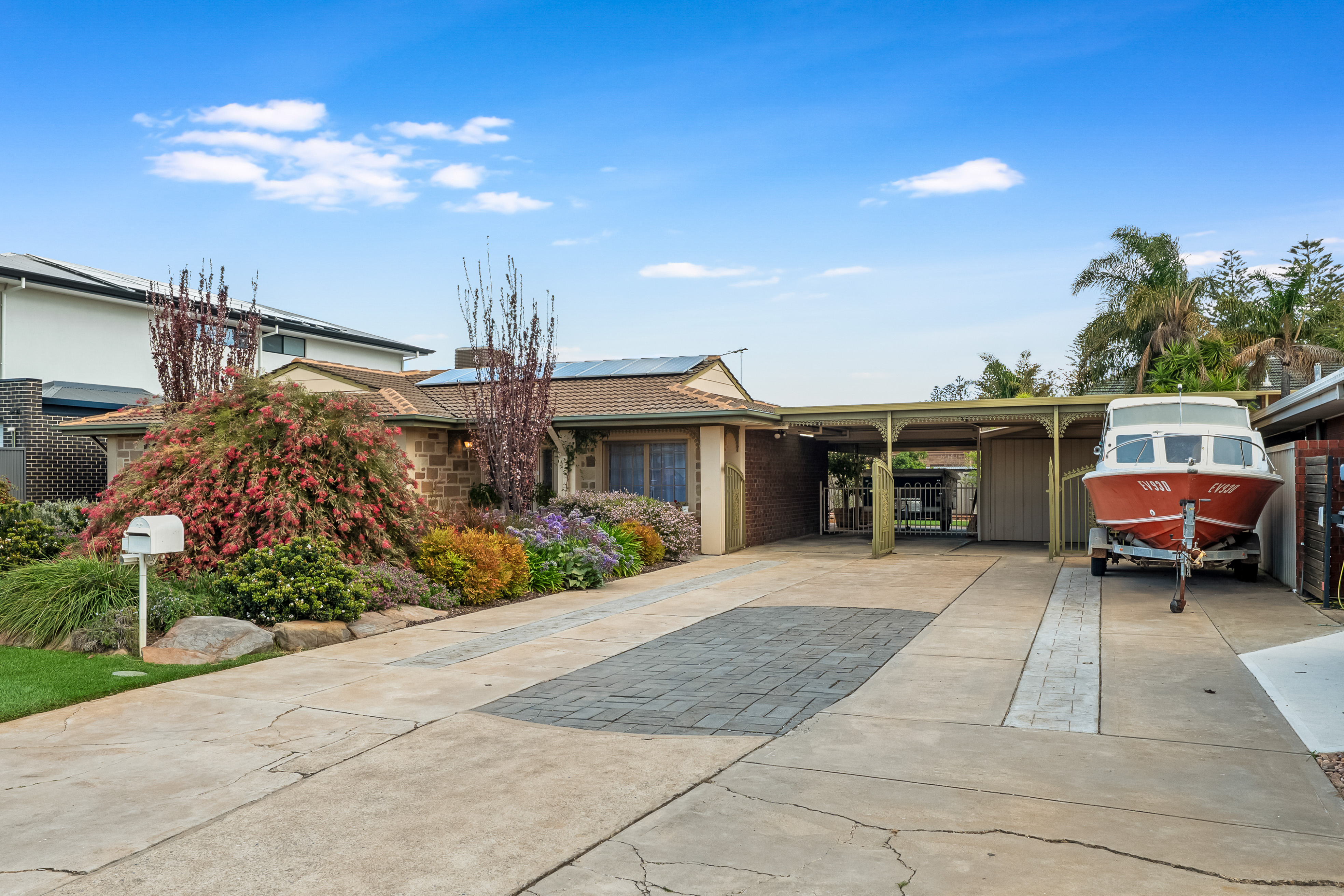 6 Sir Ross Smith Avenue, North Haven SA