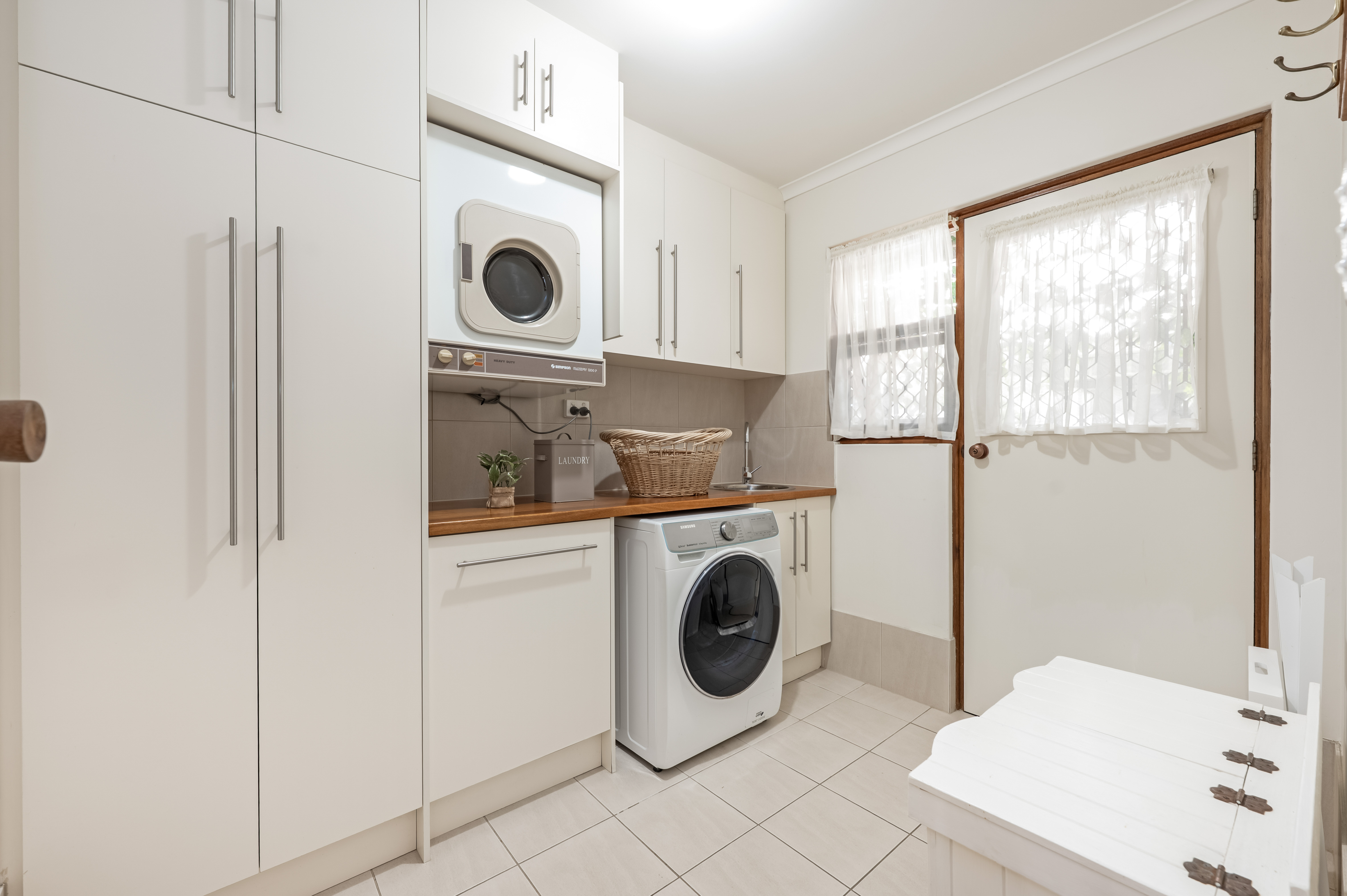 6 Sir Ross Smith Avenue, North Haven SA