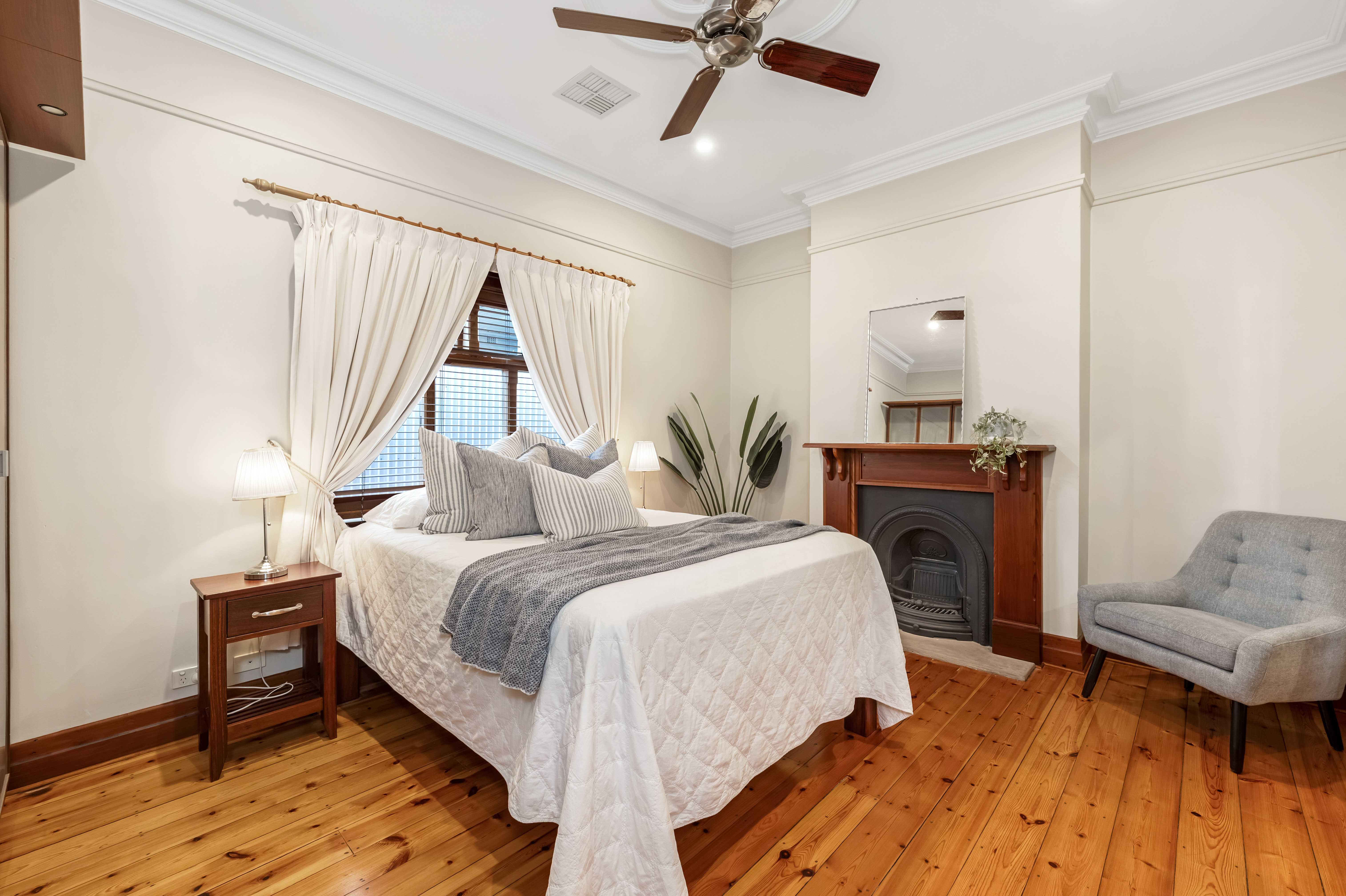 15 Warwick Street, Largs North SA