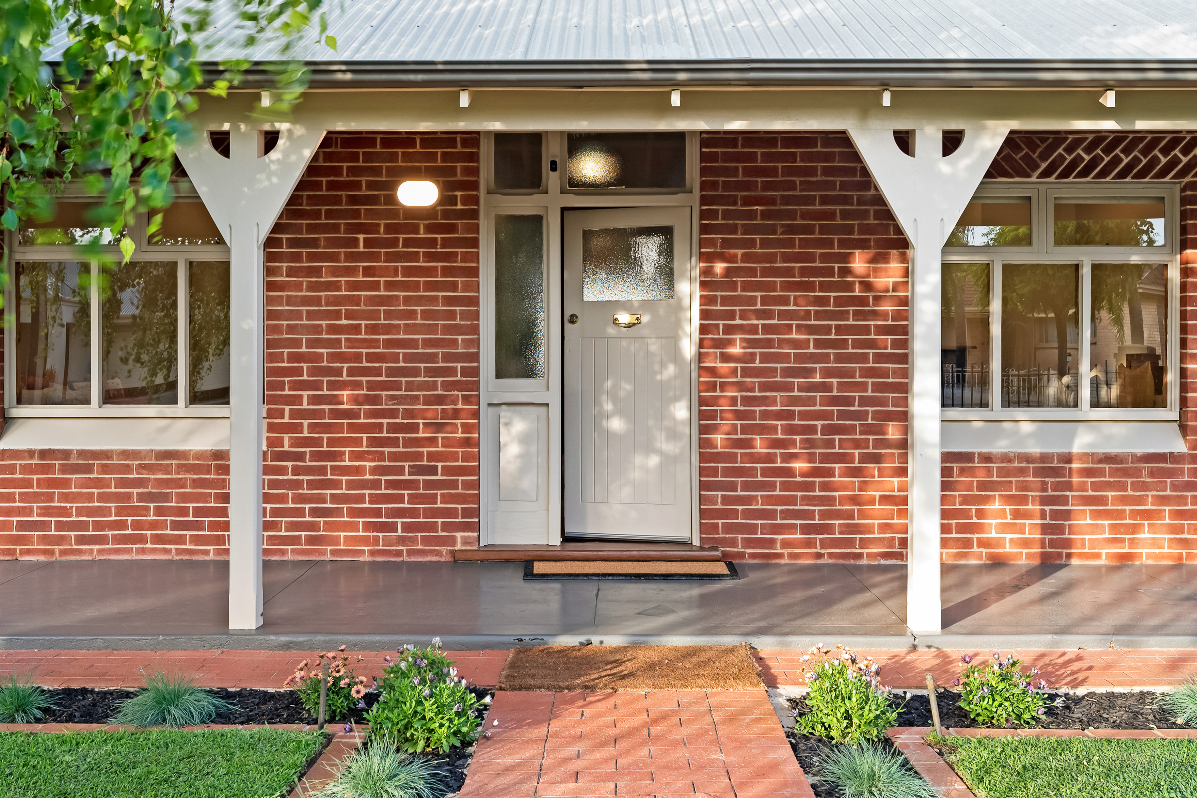 15 Warwick Street, Largs North SA