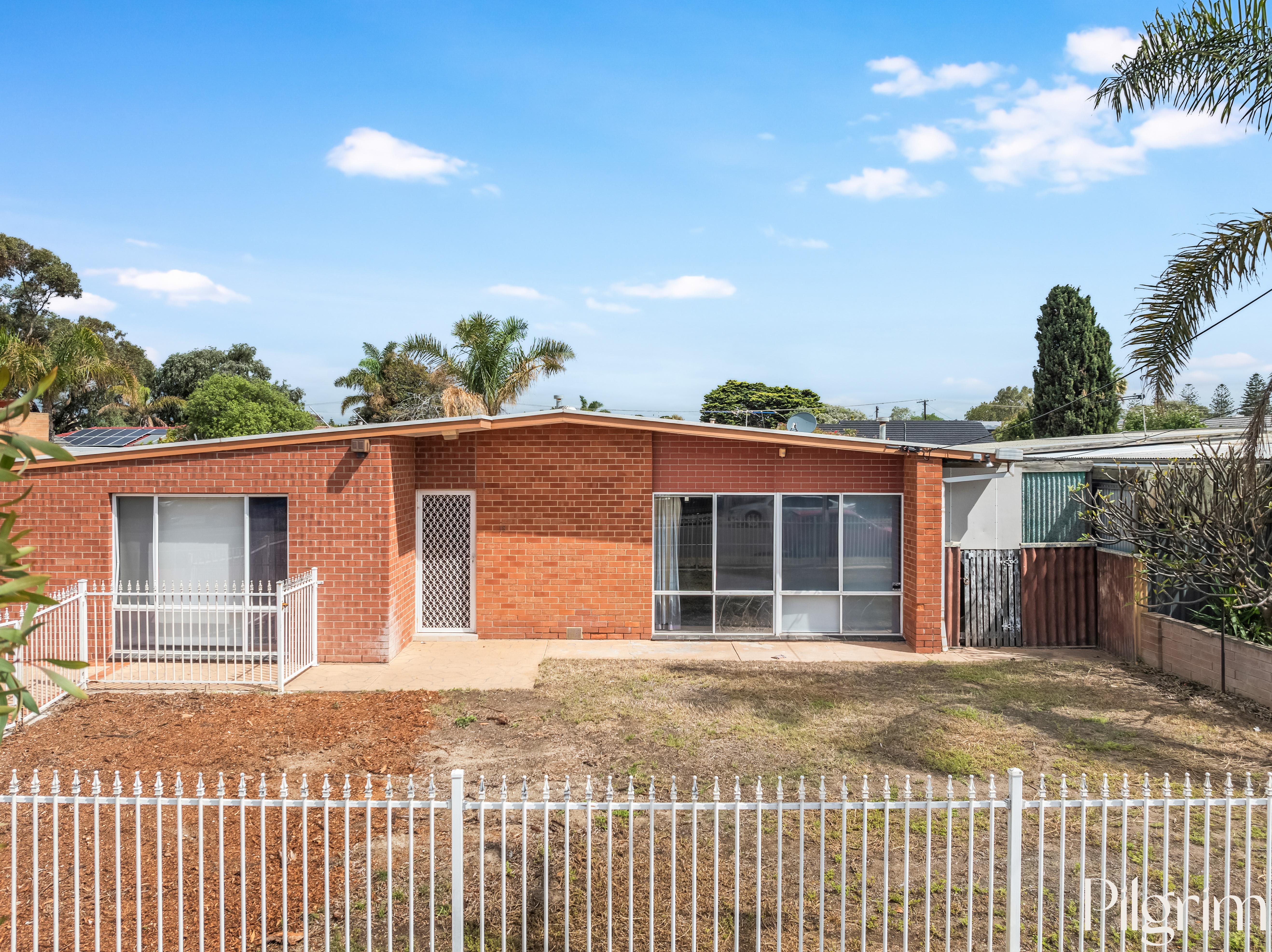 18 Gedville Road, Taperoo SA