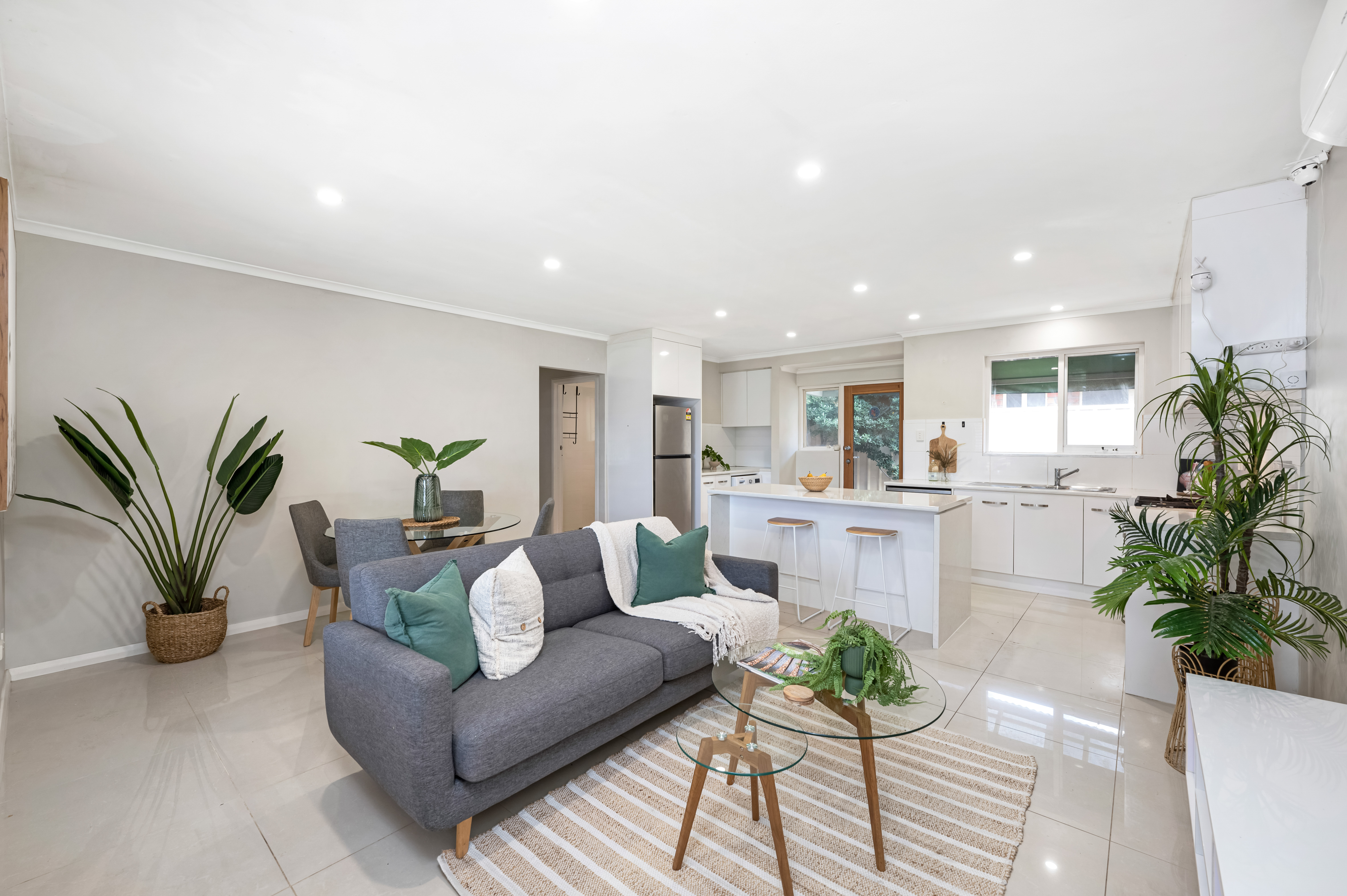 2/1A Third Avenue, Semaphore Park SA