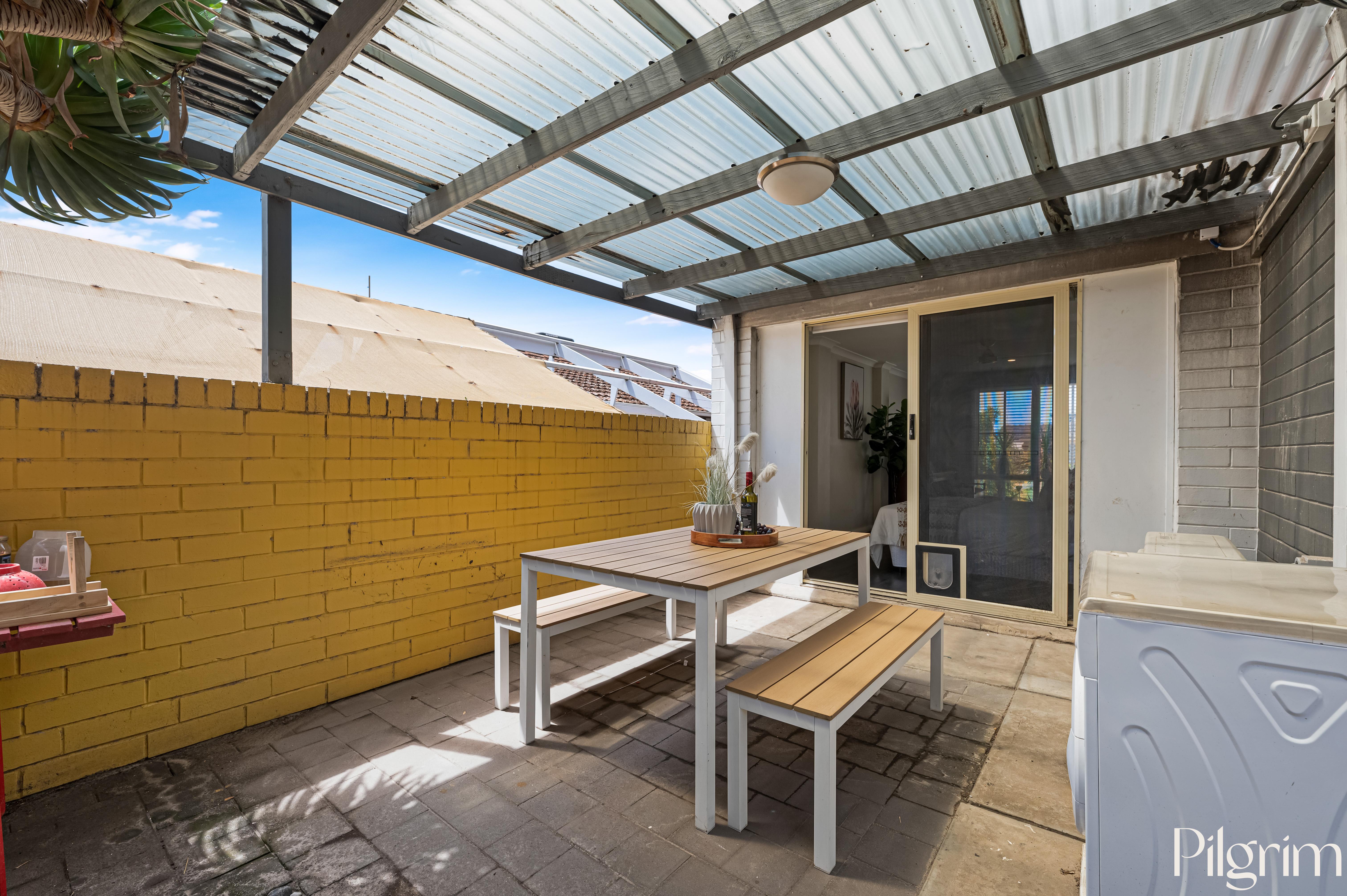 2/1A Third Avenue, Semaphore Park SA