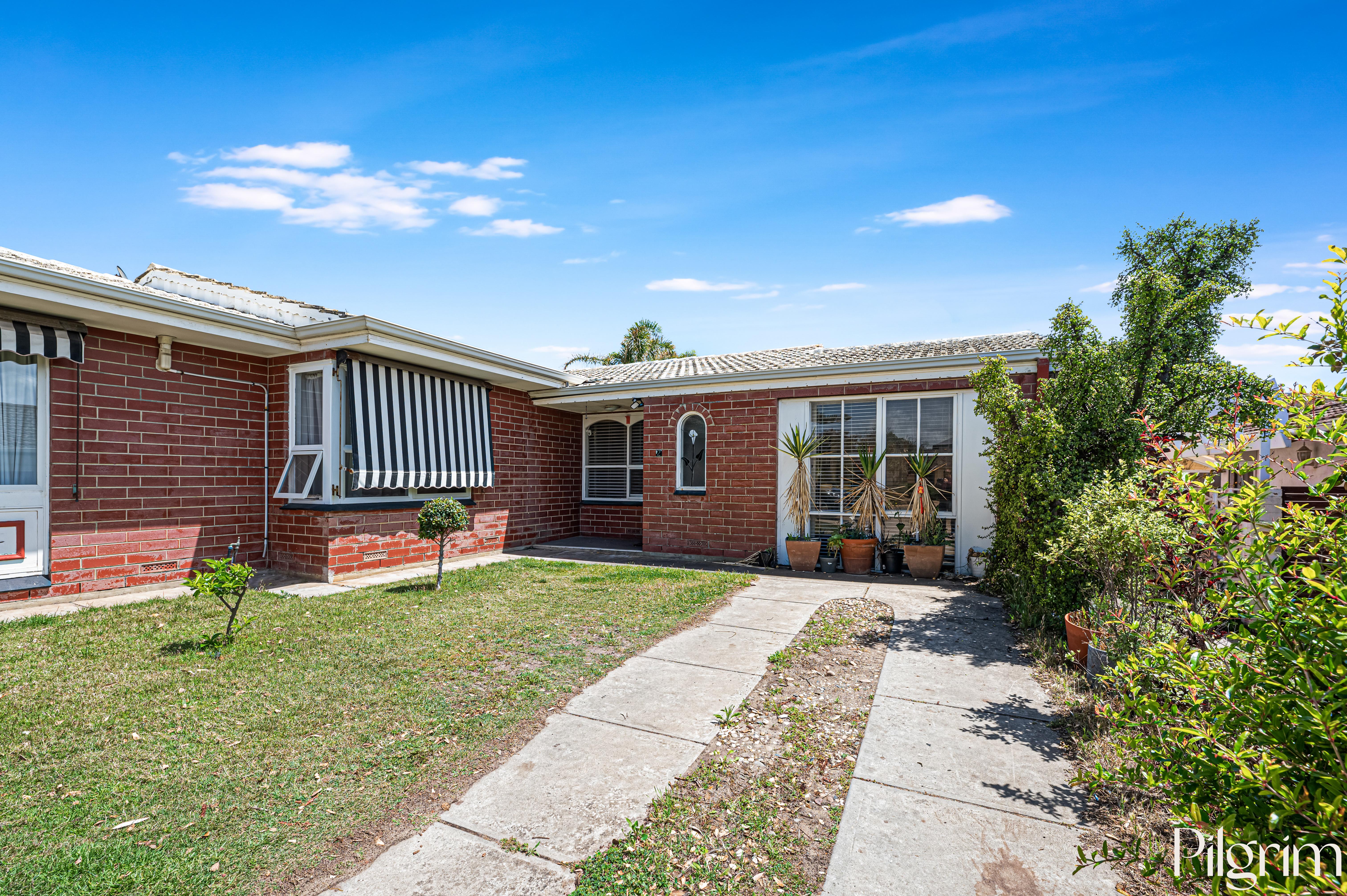 2/1A Third Avenue, Semaphore Park SA