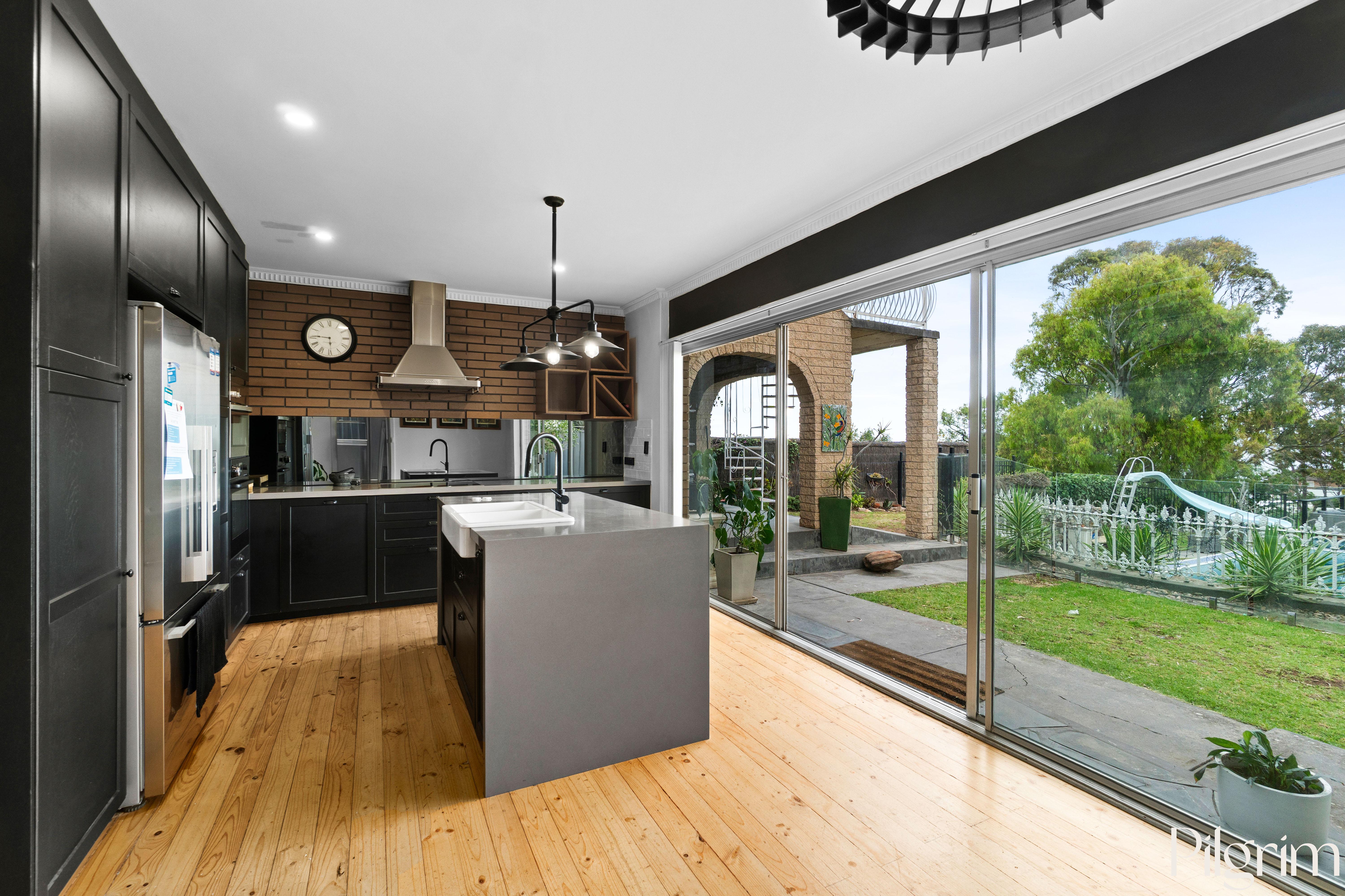 11 Yalpa Road, Marino SA