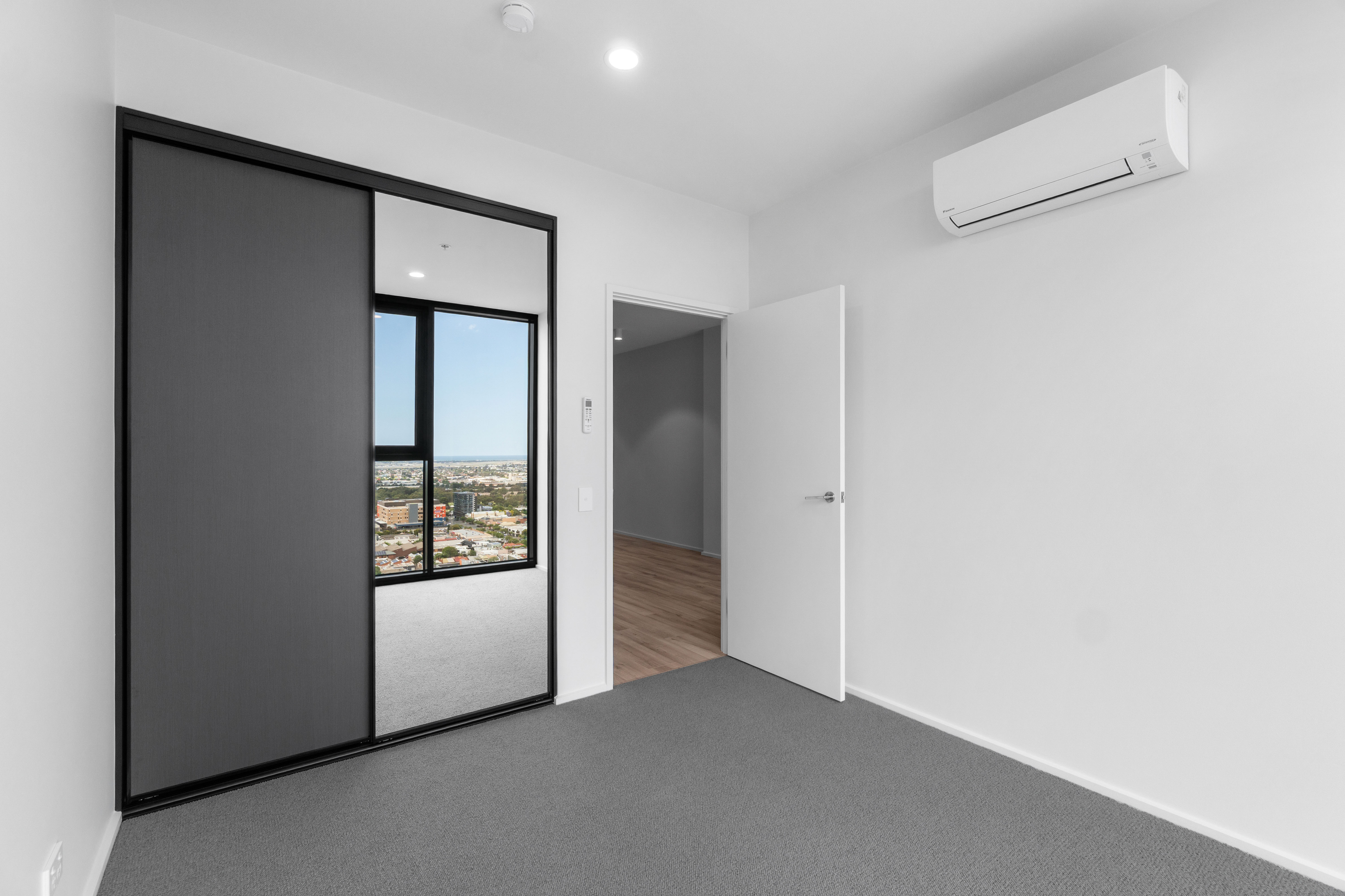 2807/6 Penaluna Place, Adelaide SA