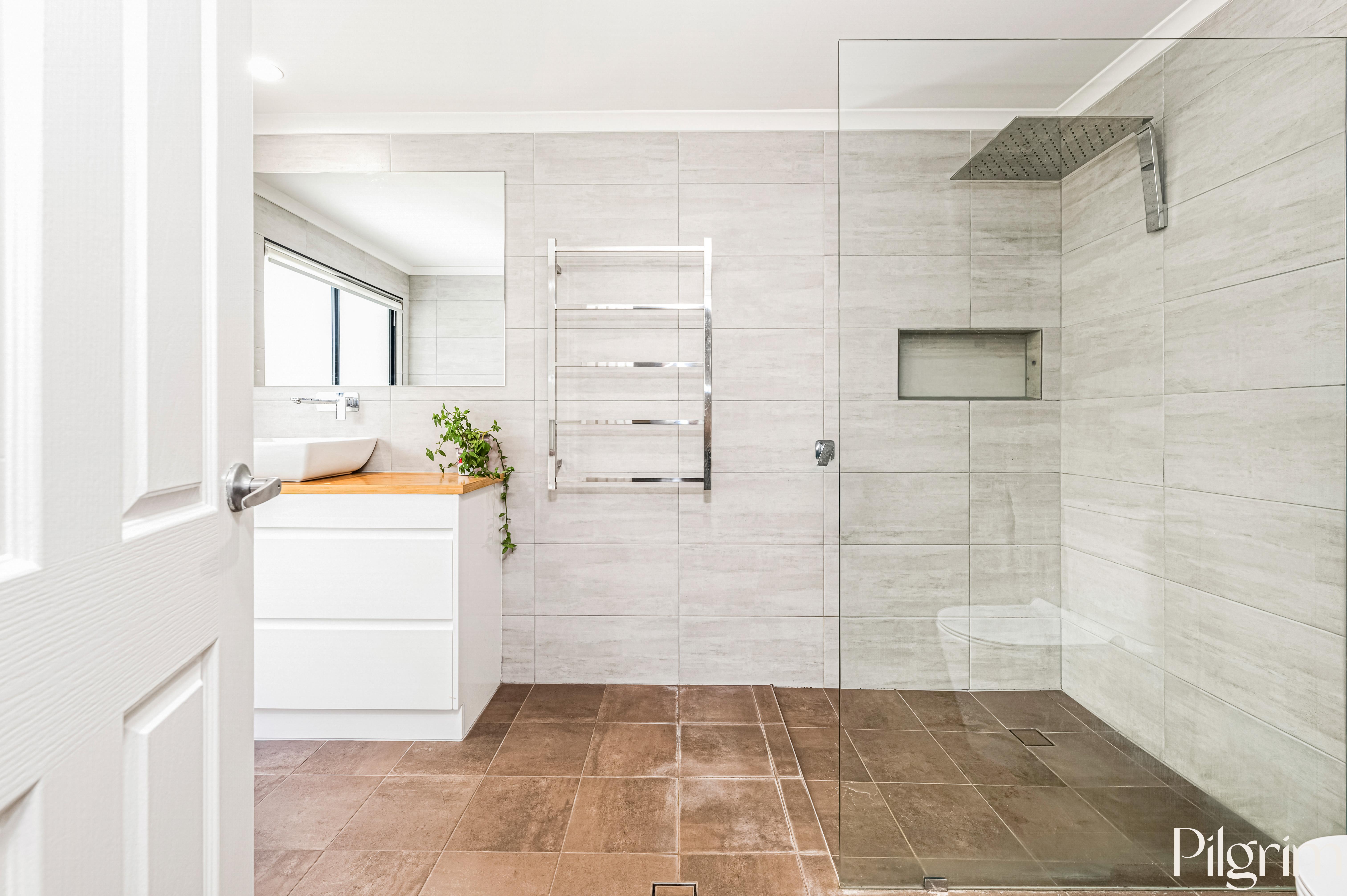 21 Skylark Close, Flagstaff Hill SA