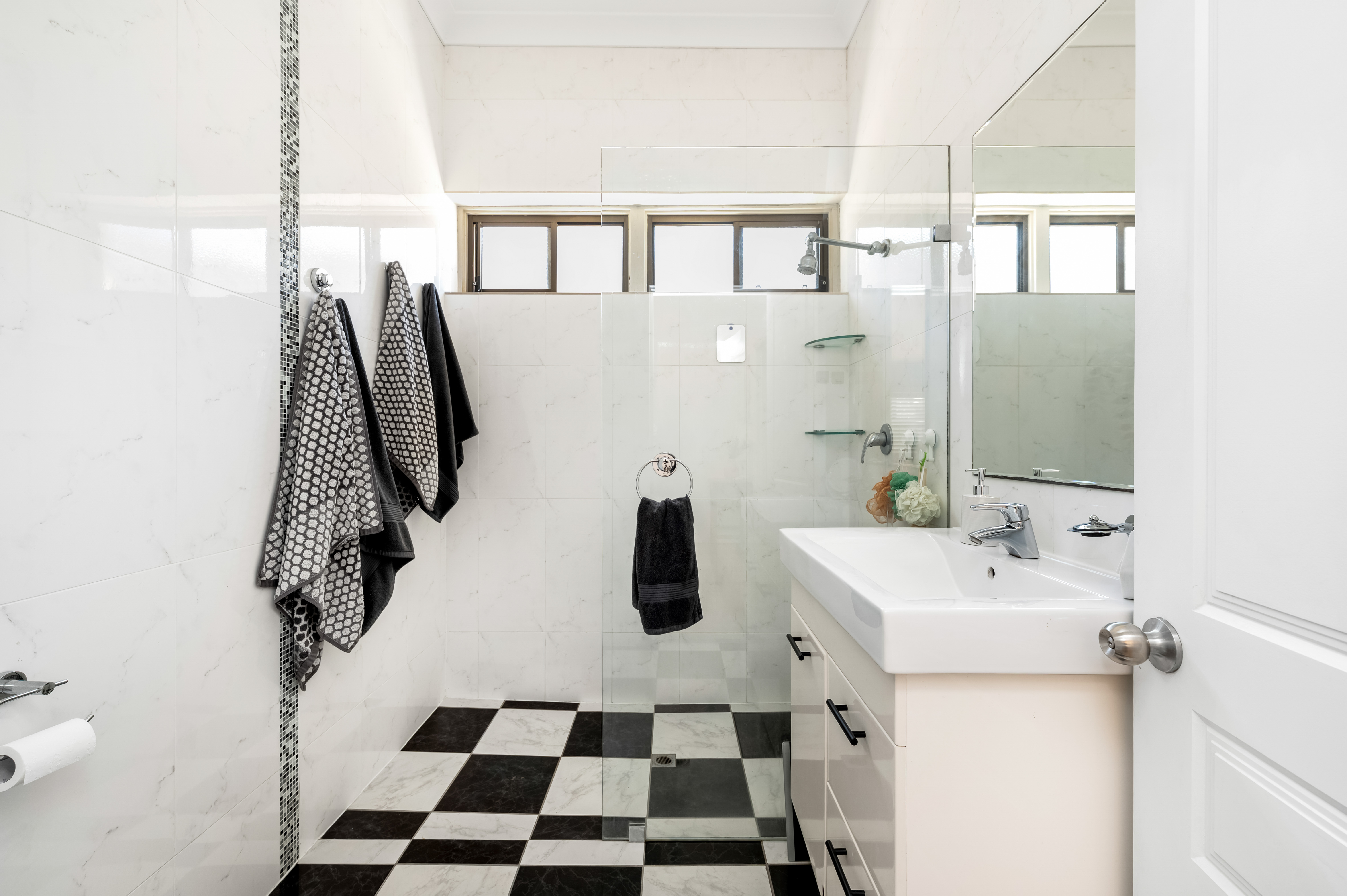 8 Kybunga Terrace, Largs North SA