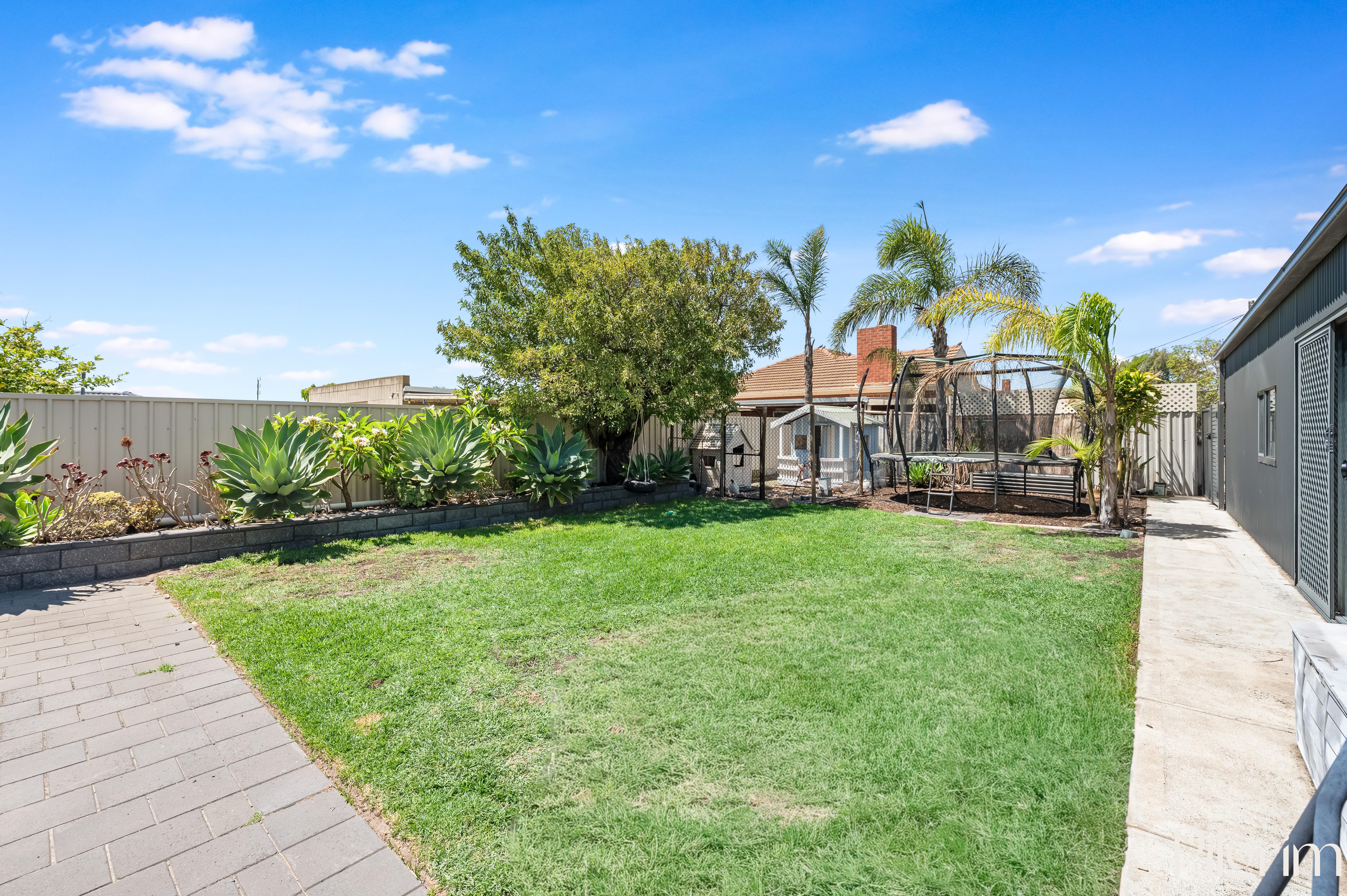 8 Kybunga Terrace, Largs North SA