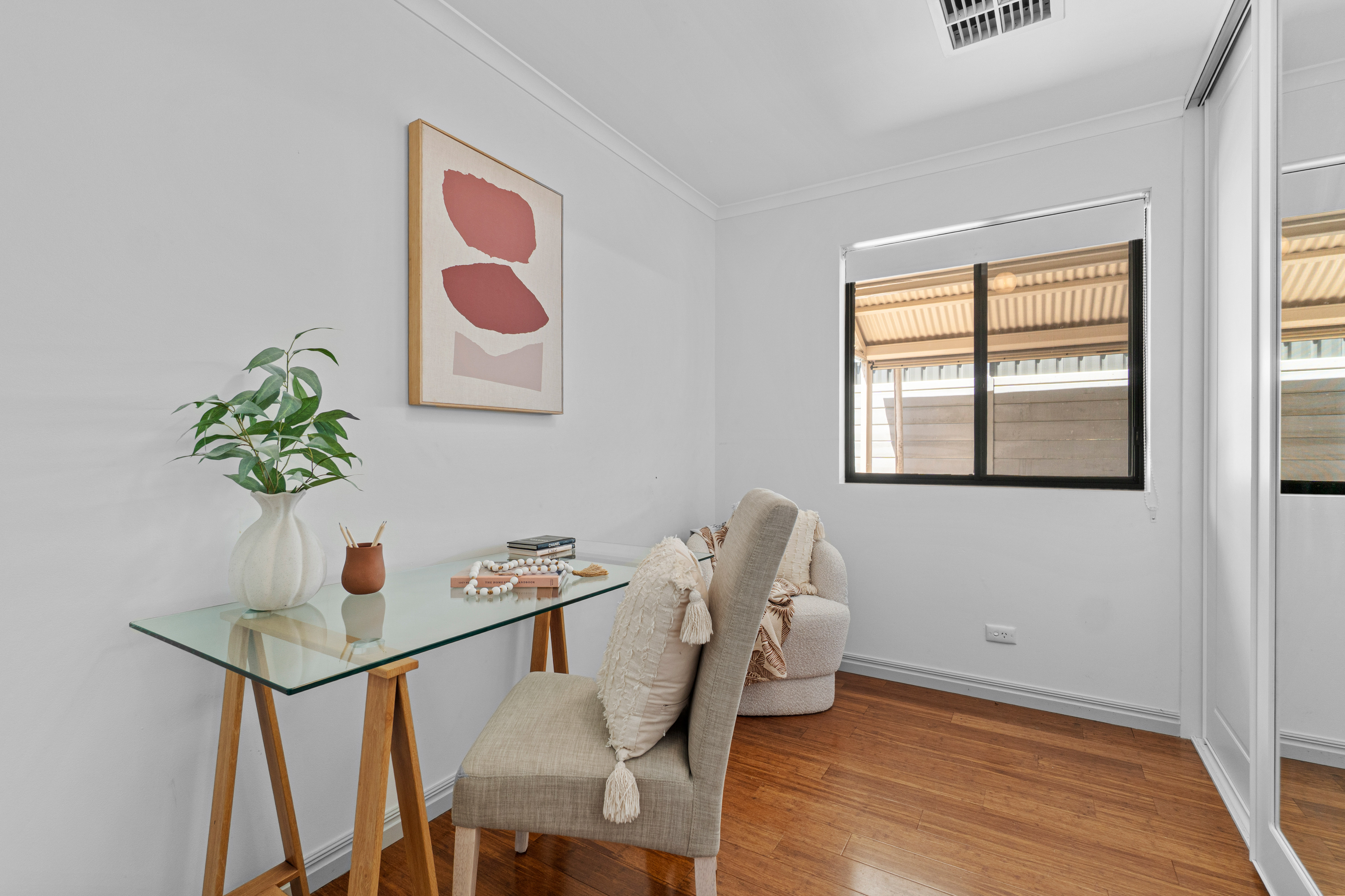 27 Education Road, Happy Valley SA