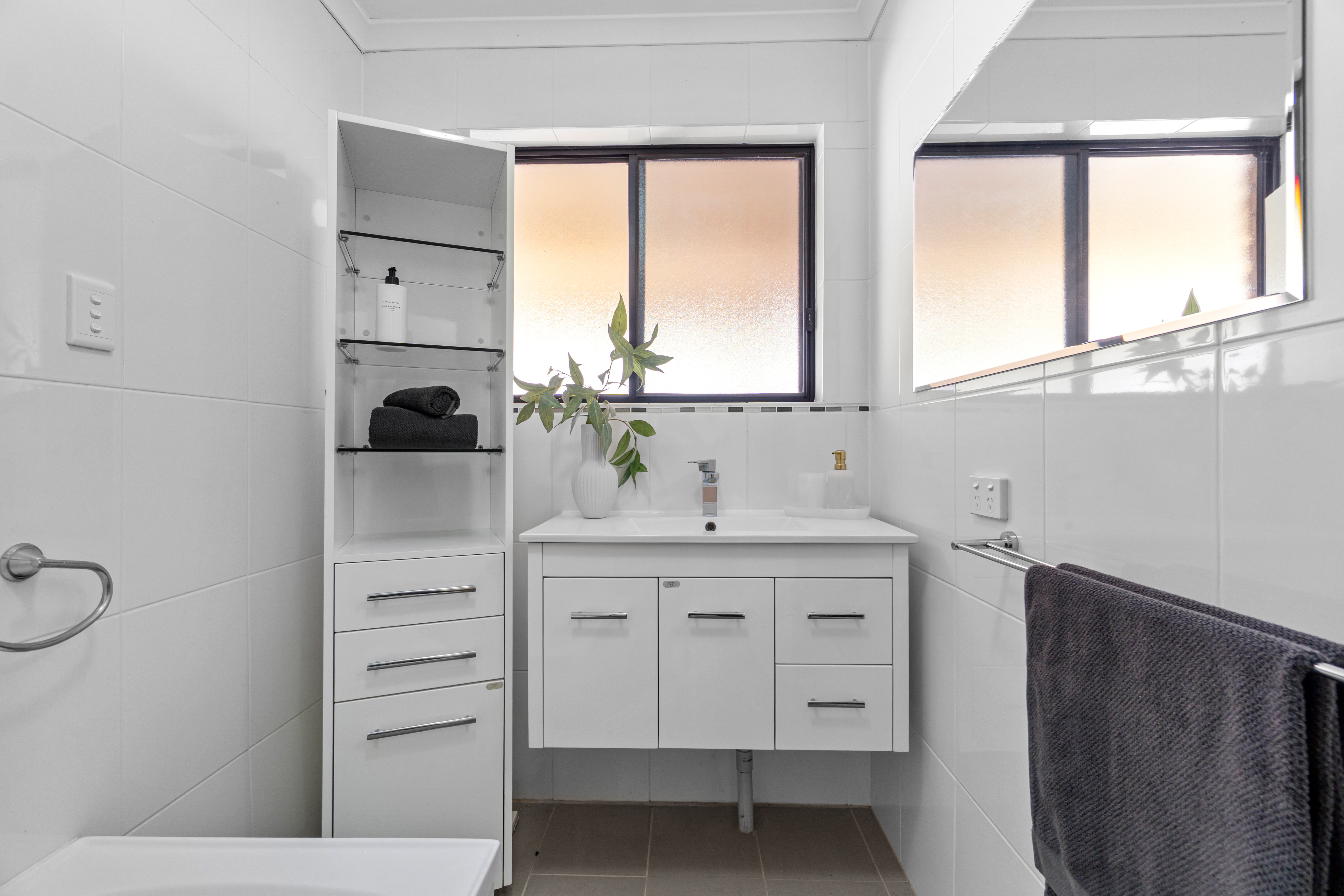 27 Education Road, Happy Valley SA