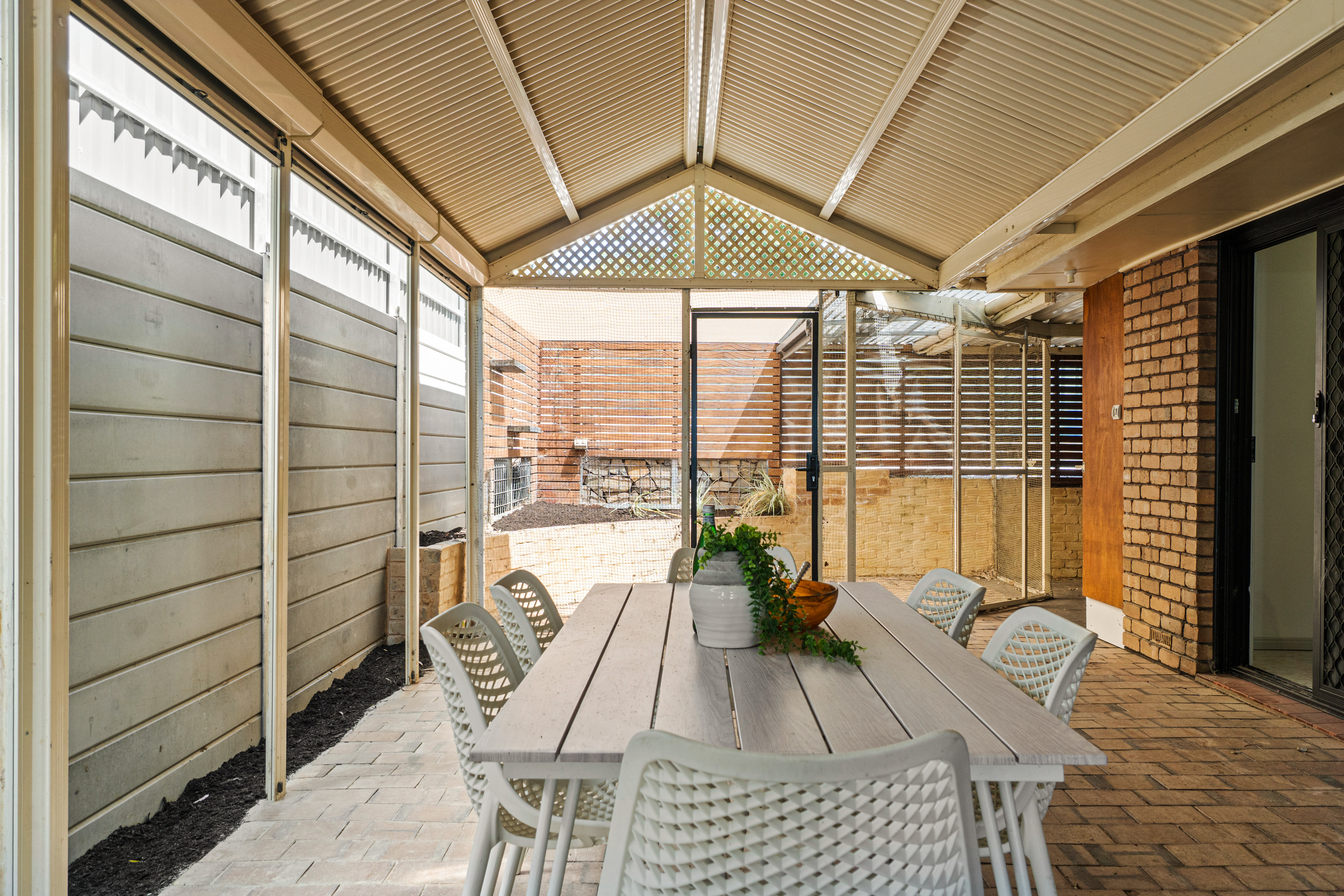 27 Education Road, Happy Valley SA