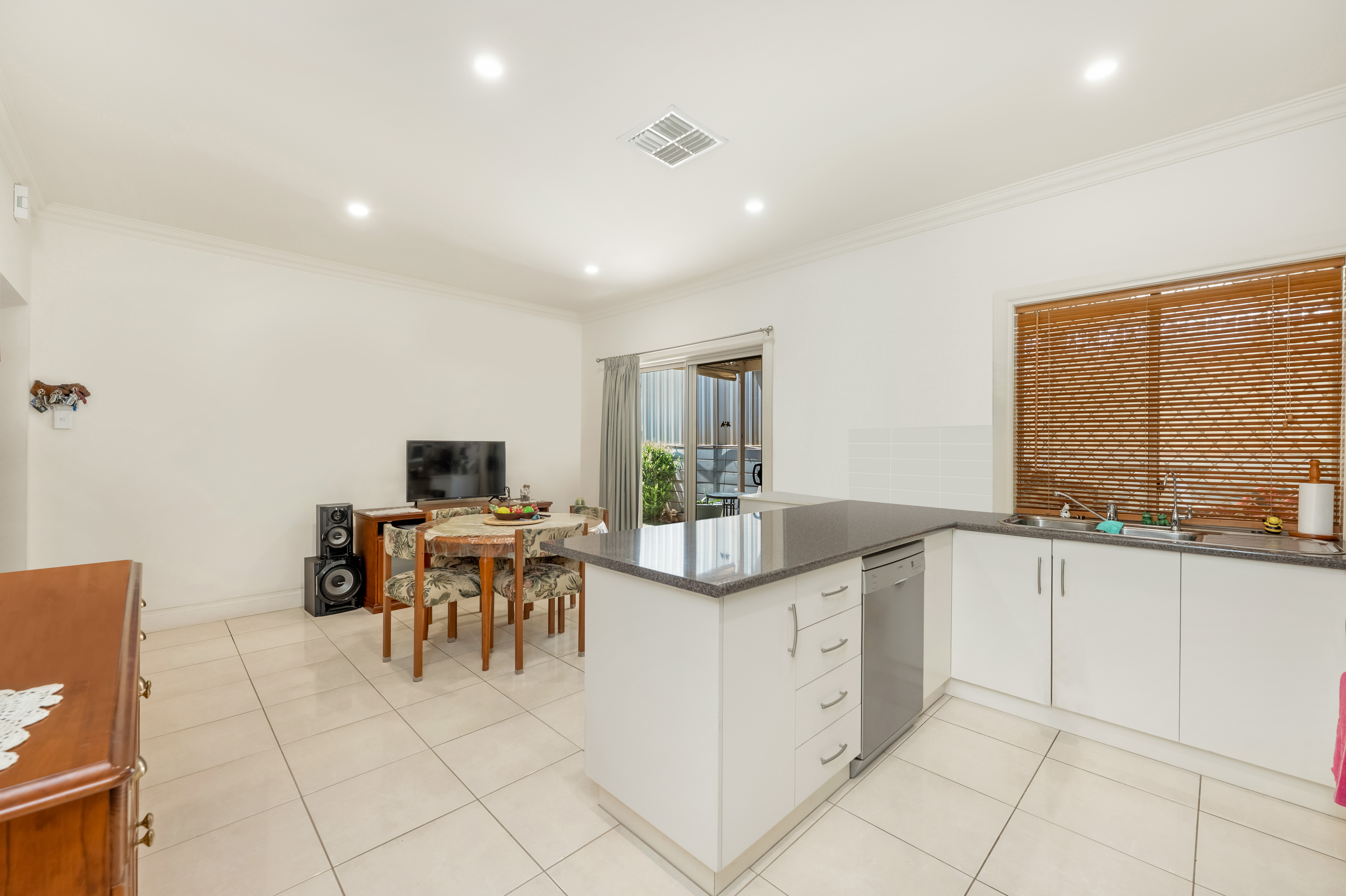 24A Ilford Street, Vale Park SA