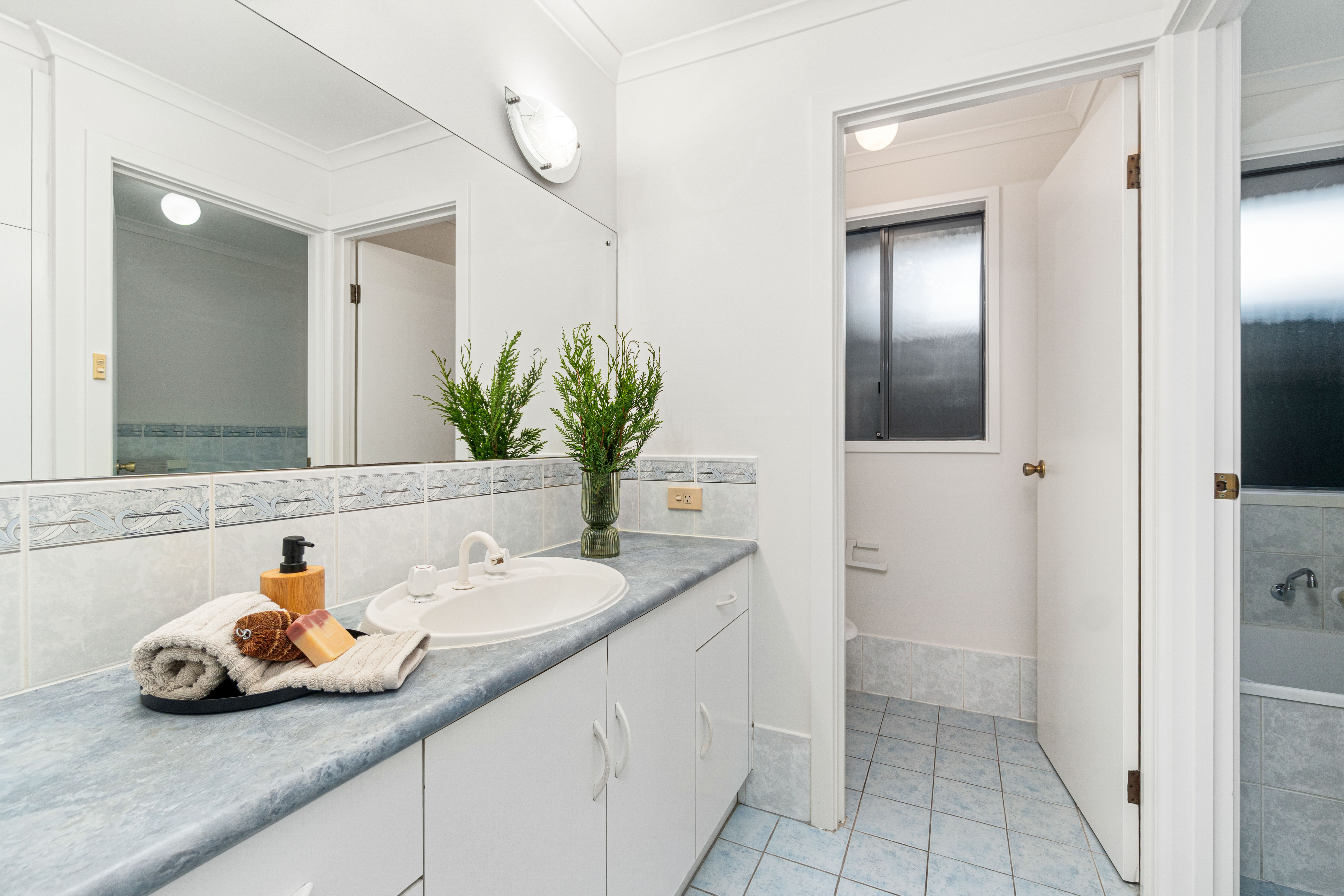 5 Buckingham Court, Windsor Gardens SA