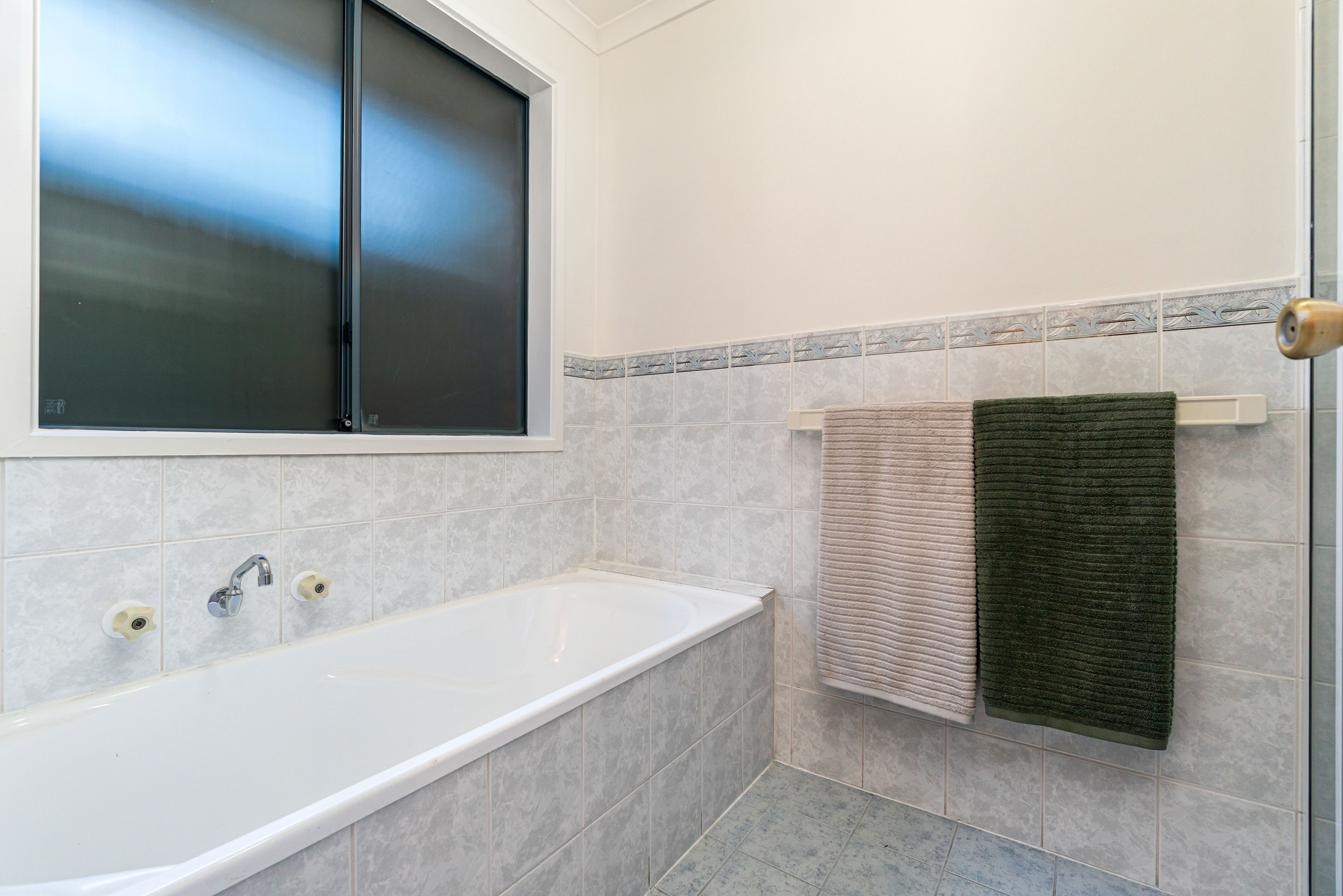 5 Buckingham Court, Windsor Gardens SA