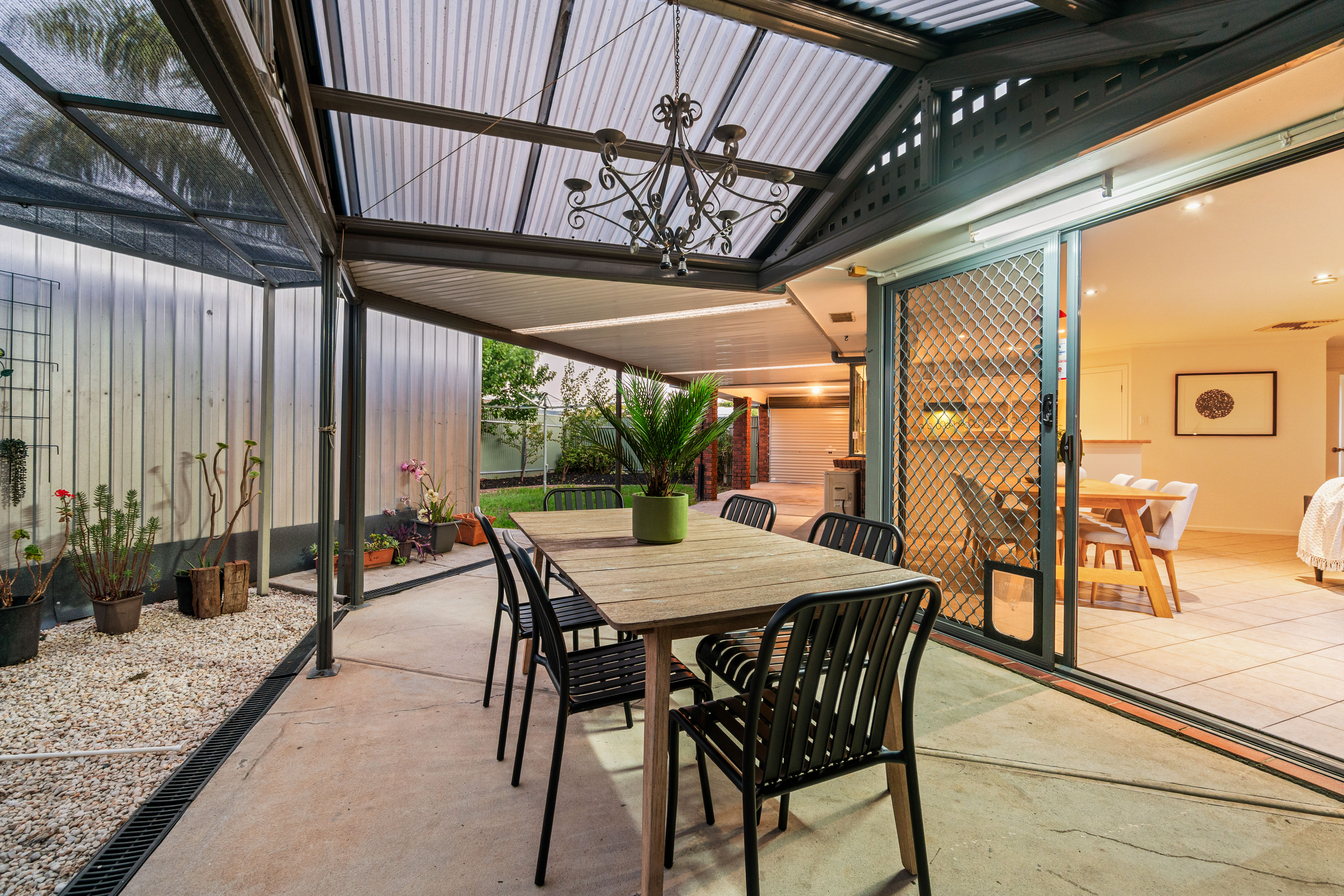 5 Buckingham Court, Windsor Gardens SA