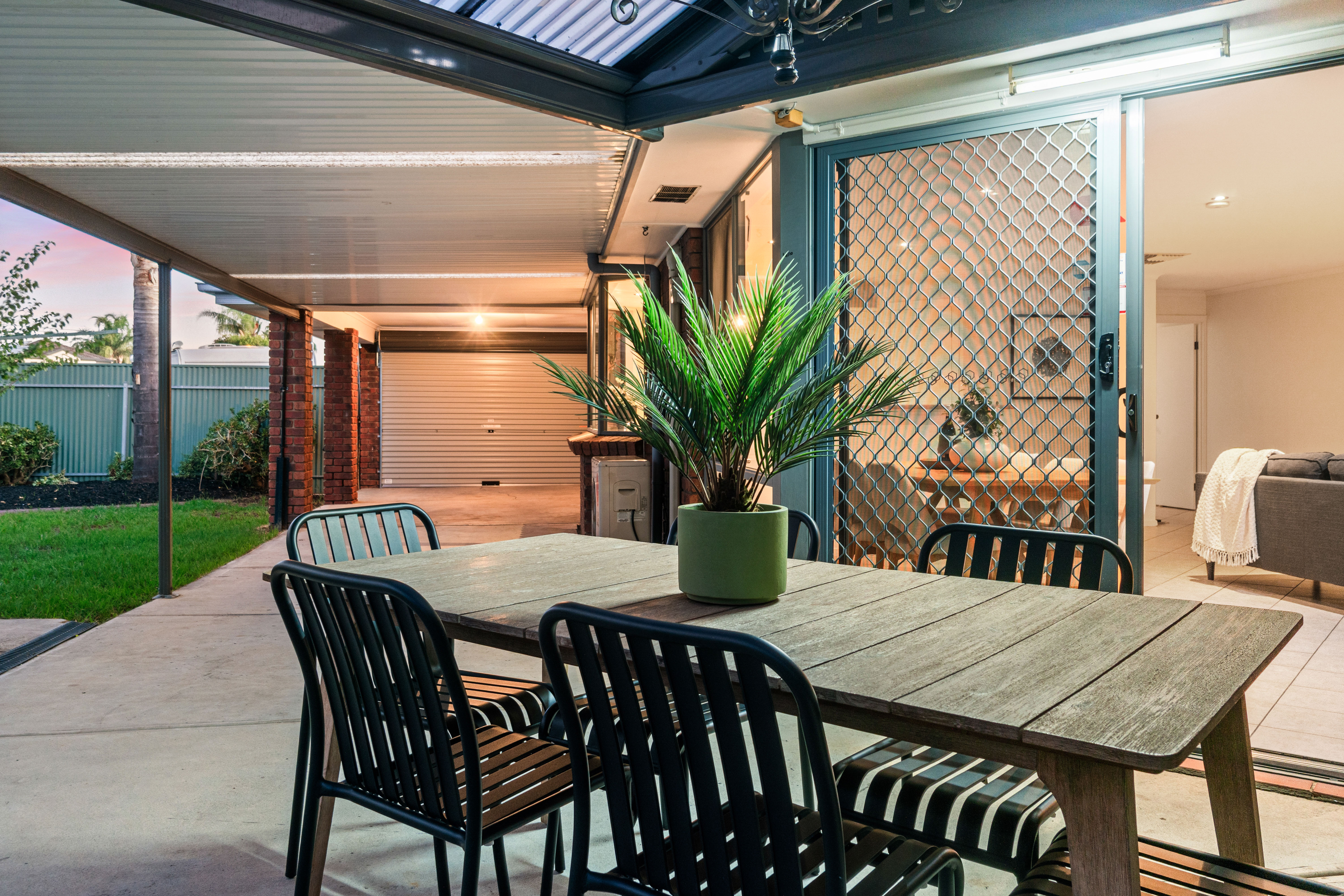 5 Buckingham Court, Windsor Gardens SA