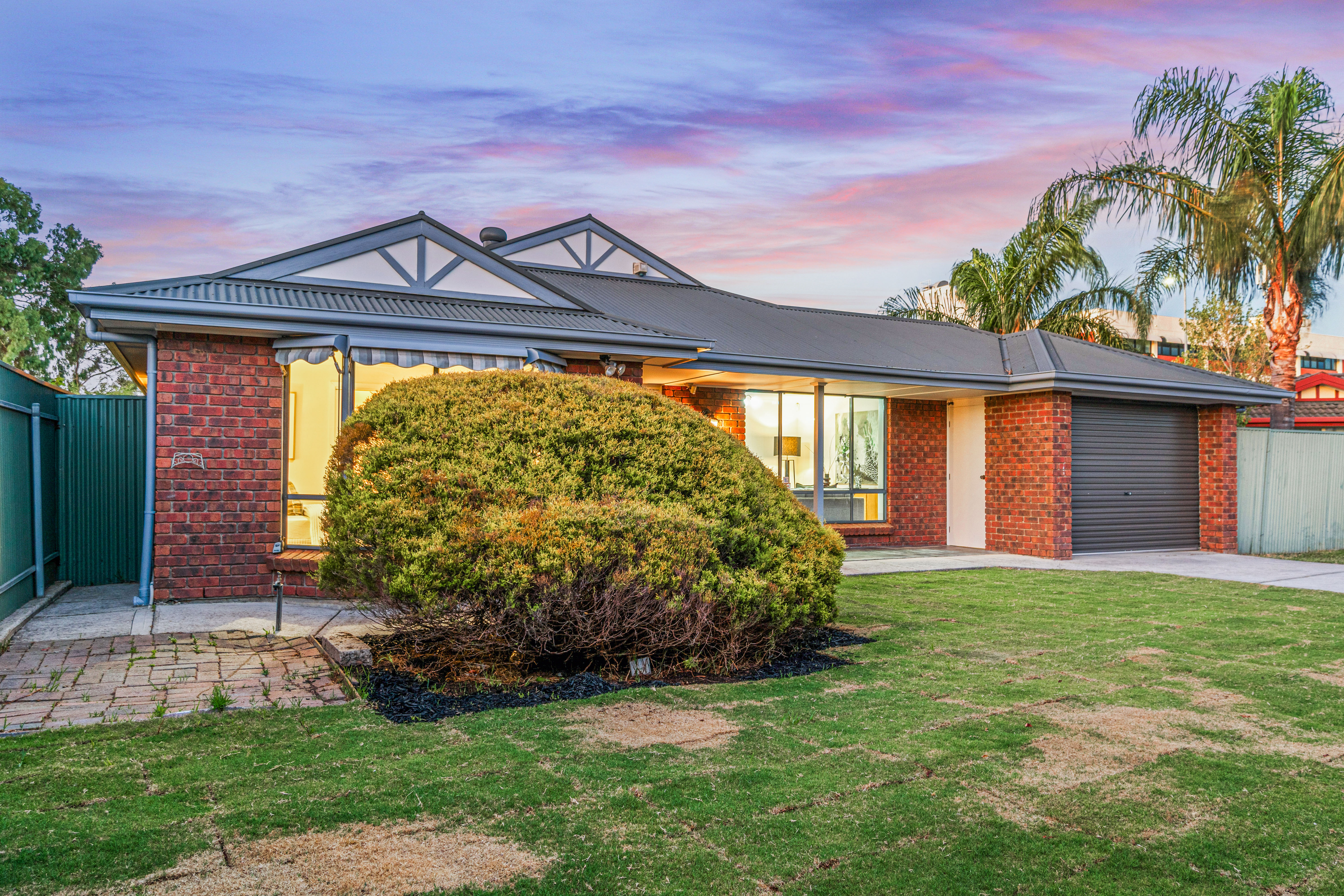 5 Buckingham Court, Windsor Gardens SA
