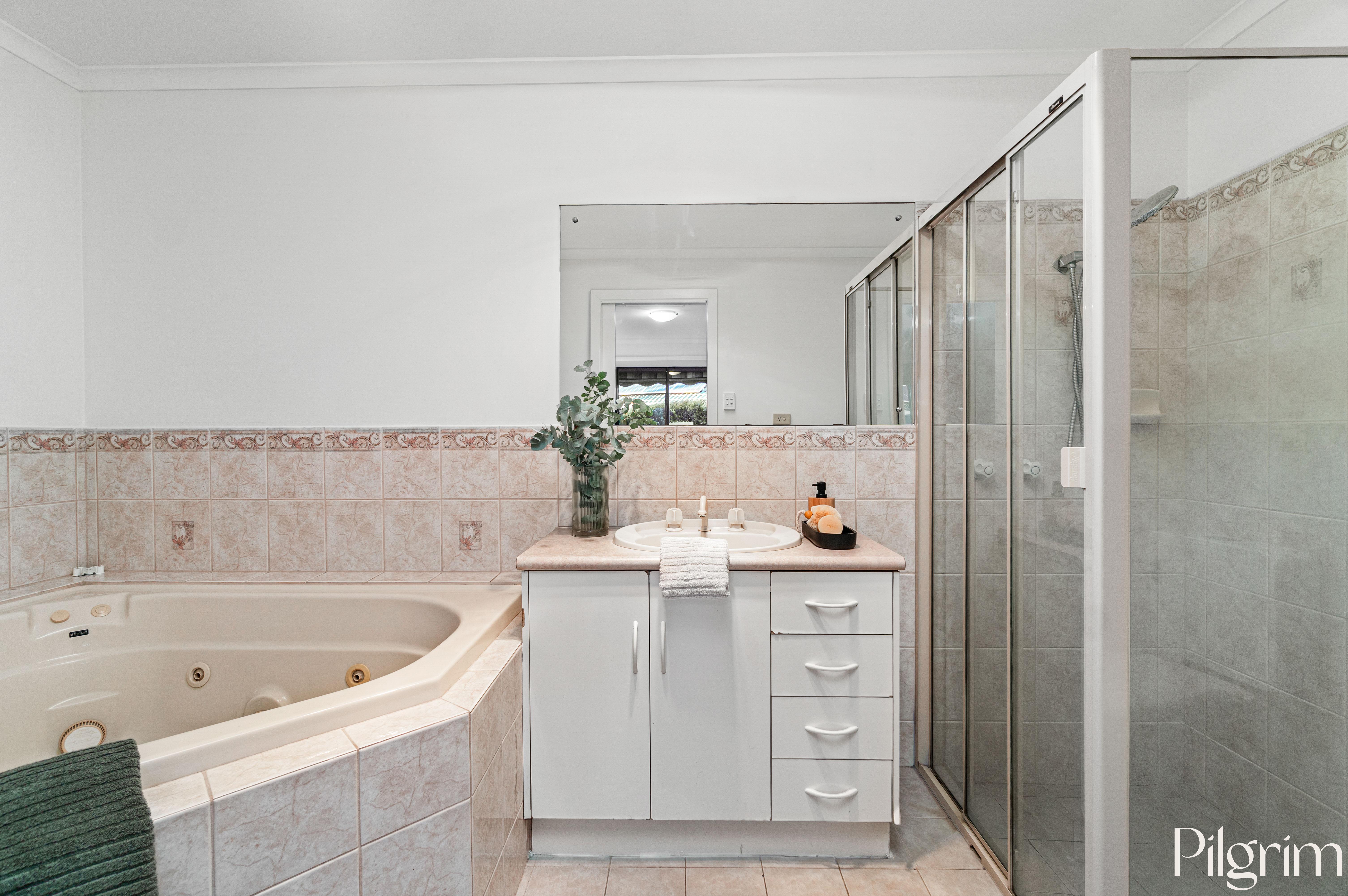 5 Buckingham Court, Windsor Gardens SA