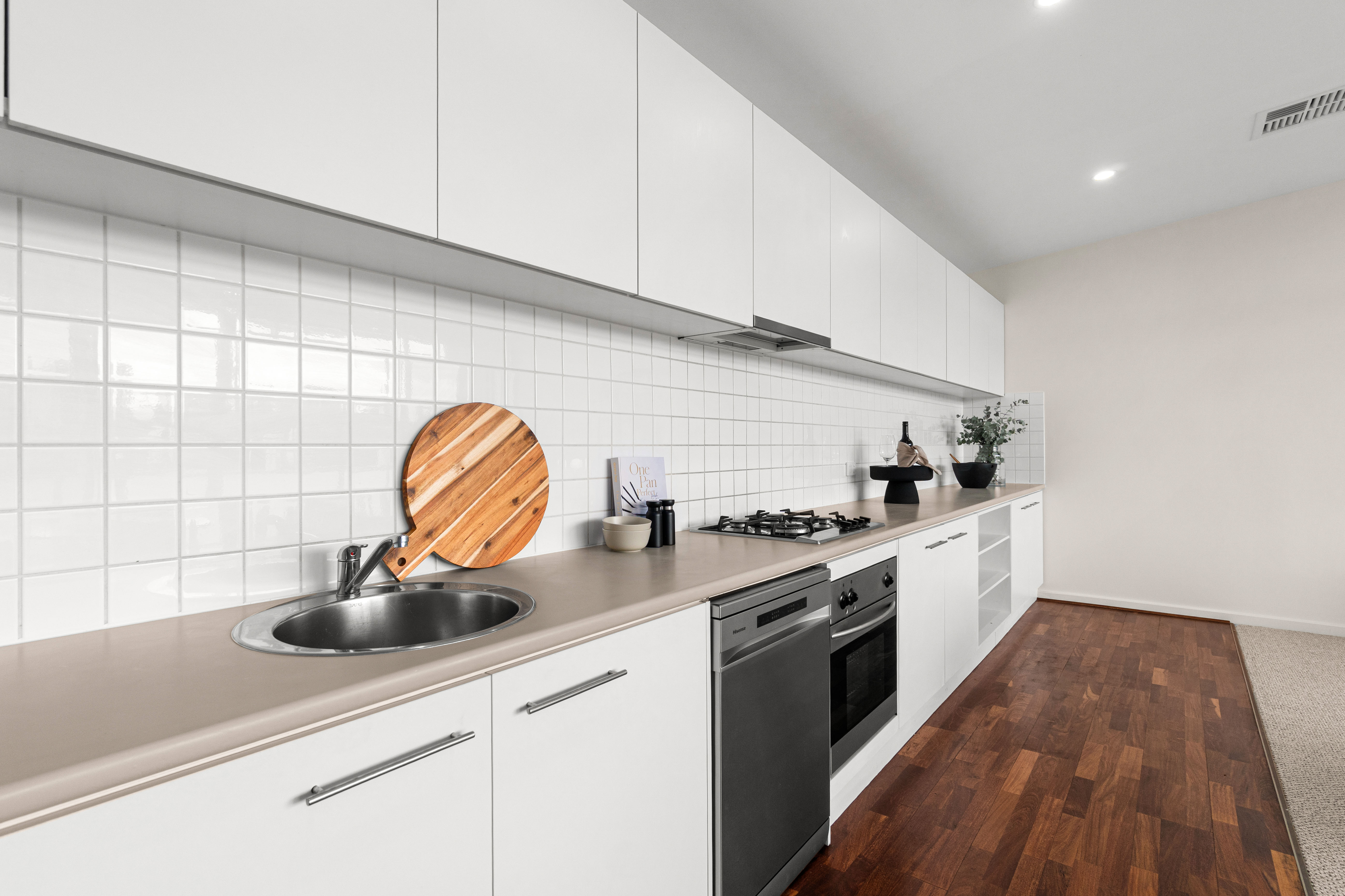 8/80 Gilles Street, Adelaide SA