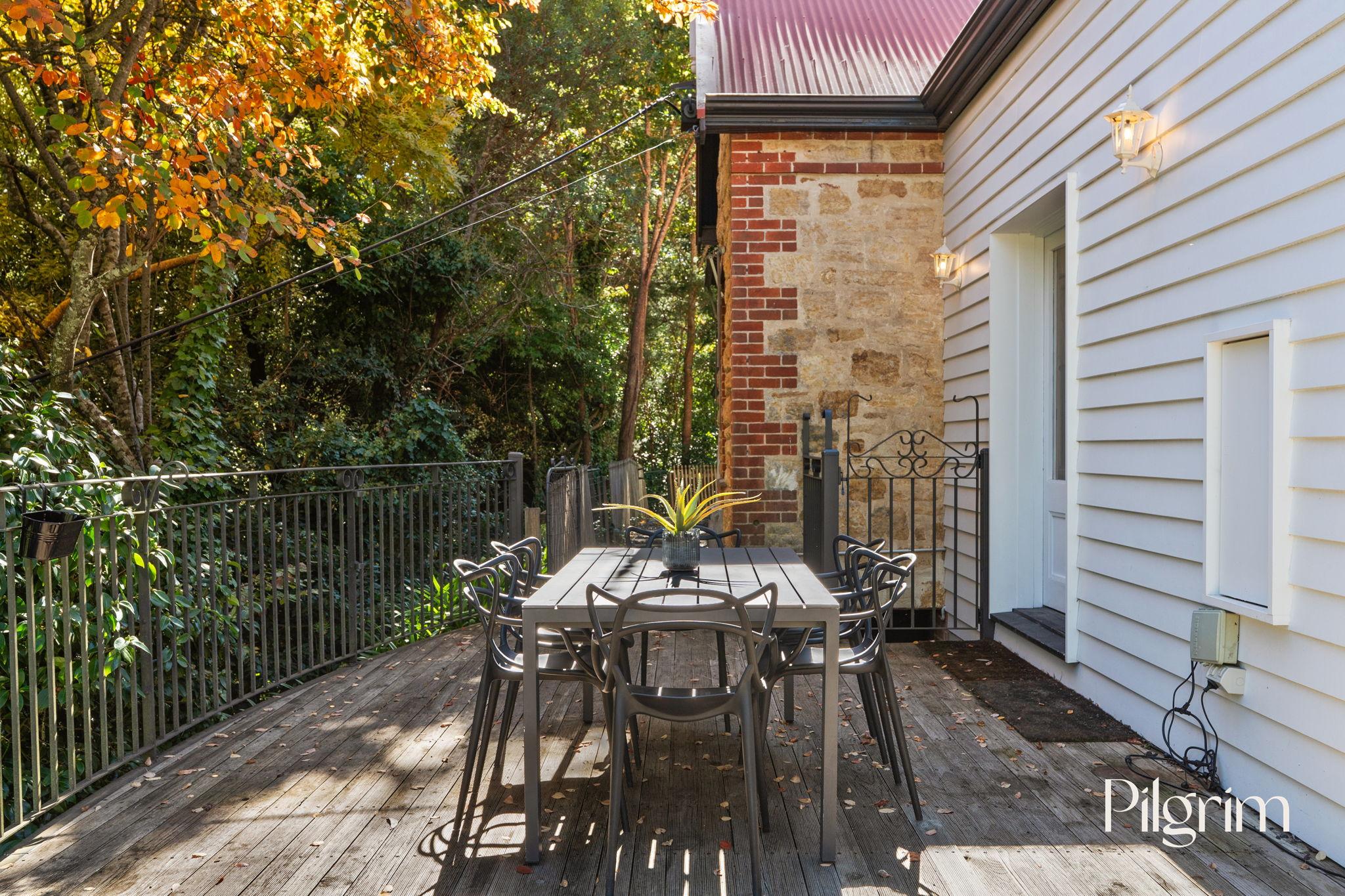 57 Sturt Valley Road, Stirling SA