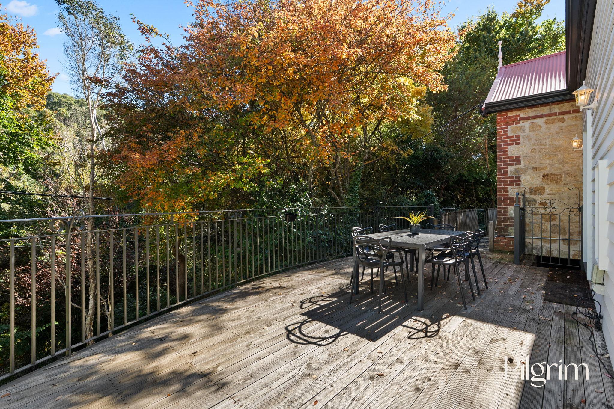 57 Sturt Valley Road, Stirling SA
