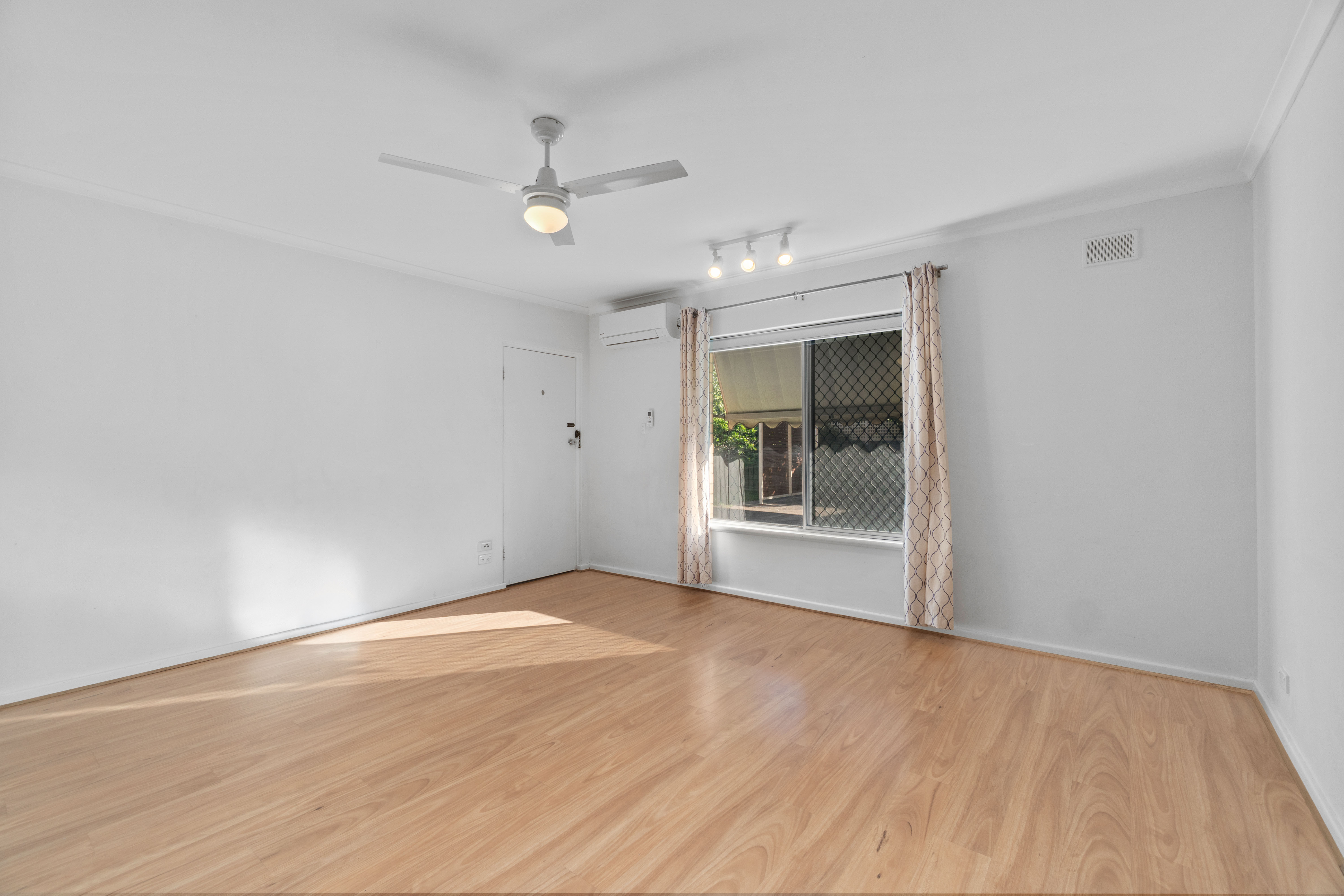 1/2 Pickering Avenue, Fullarton SA