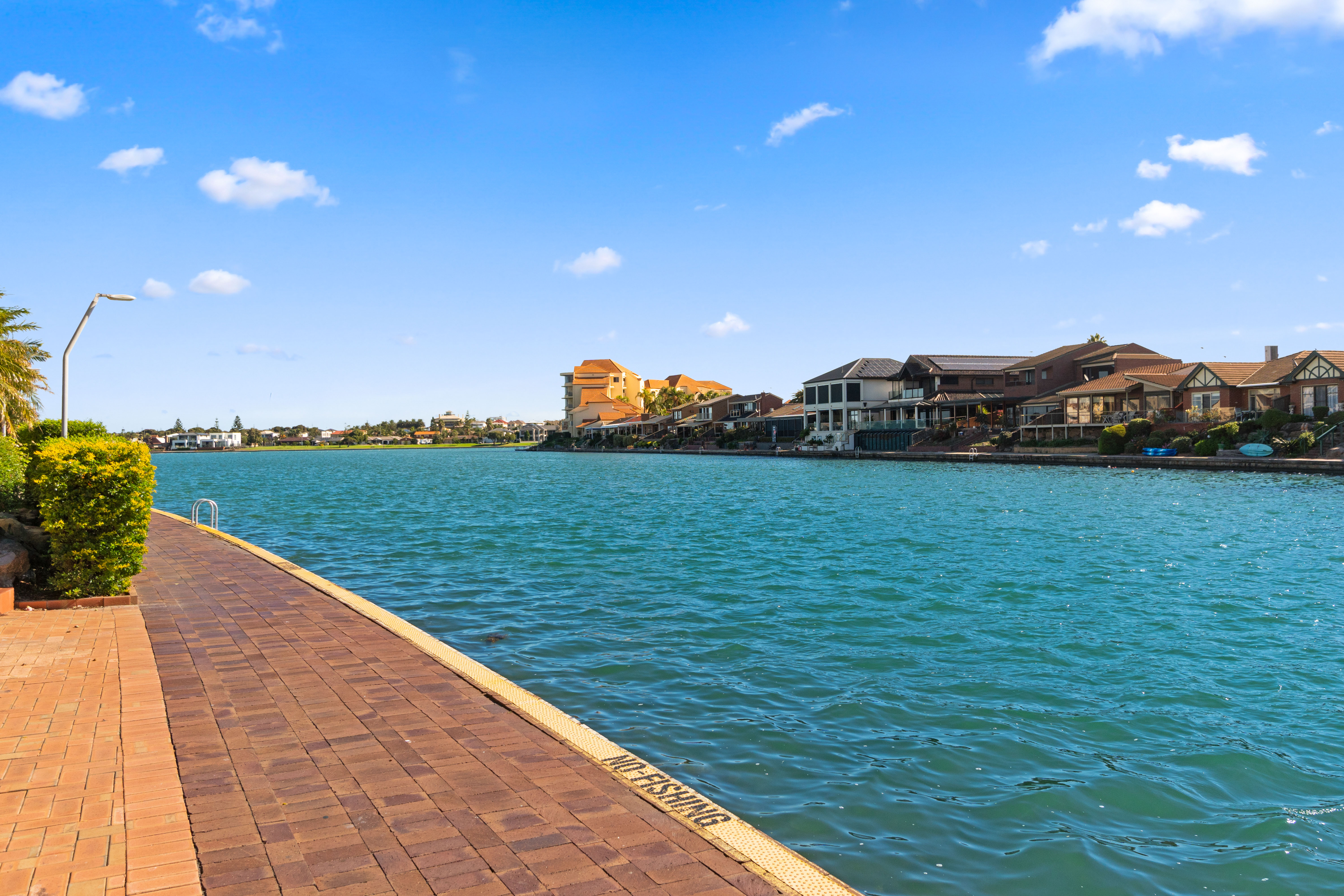 9/157 Brebner Drive, West Lakes SA