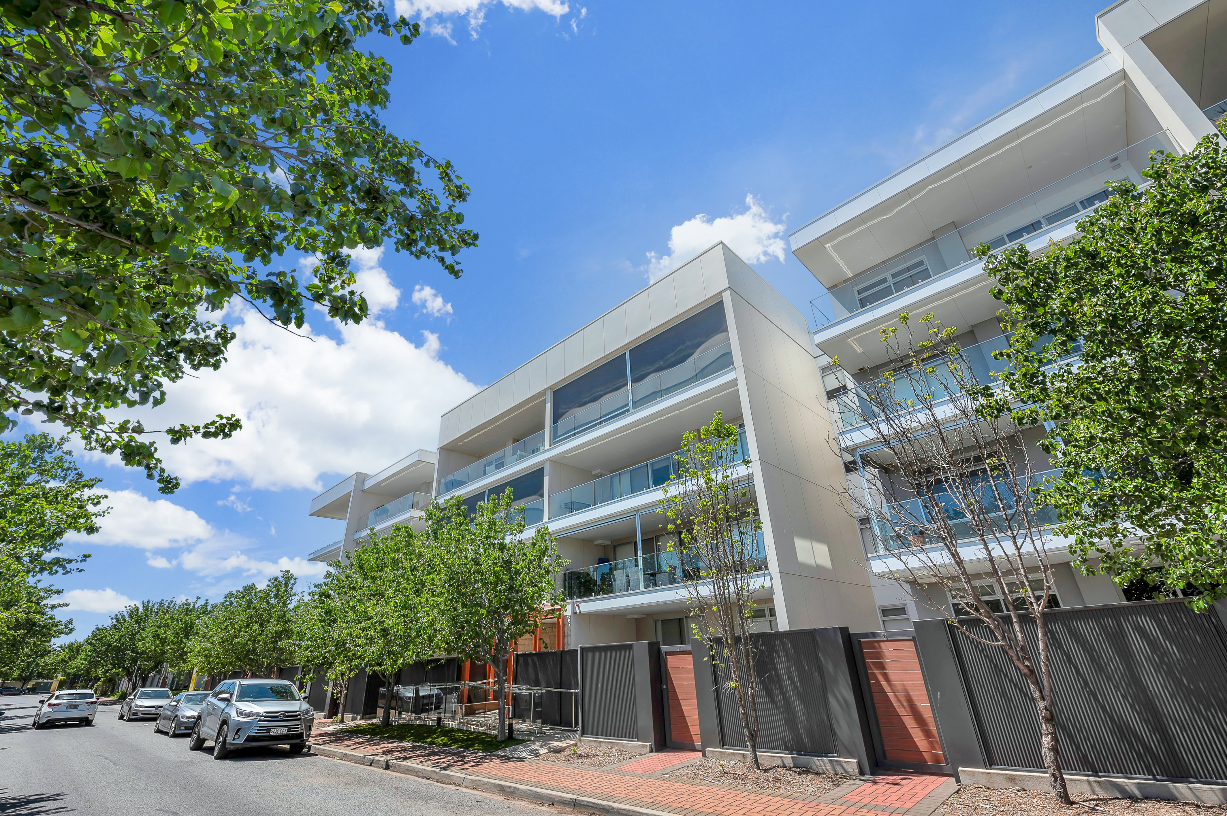 301/23 Warner Avenue, Findon SA