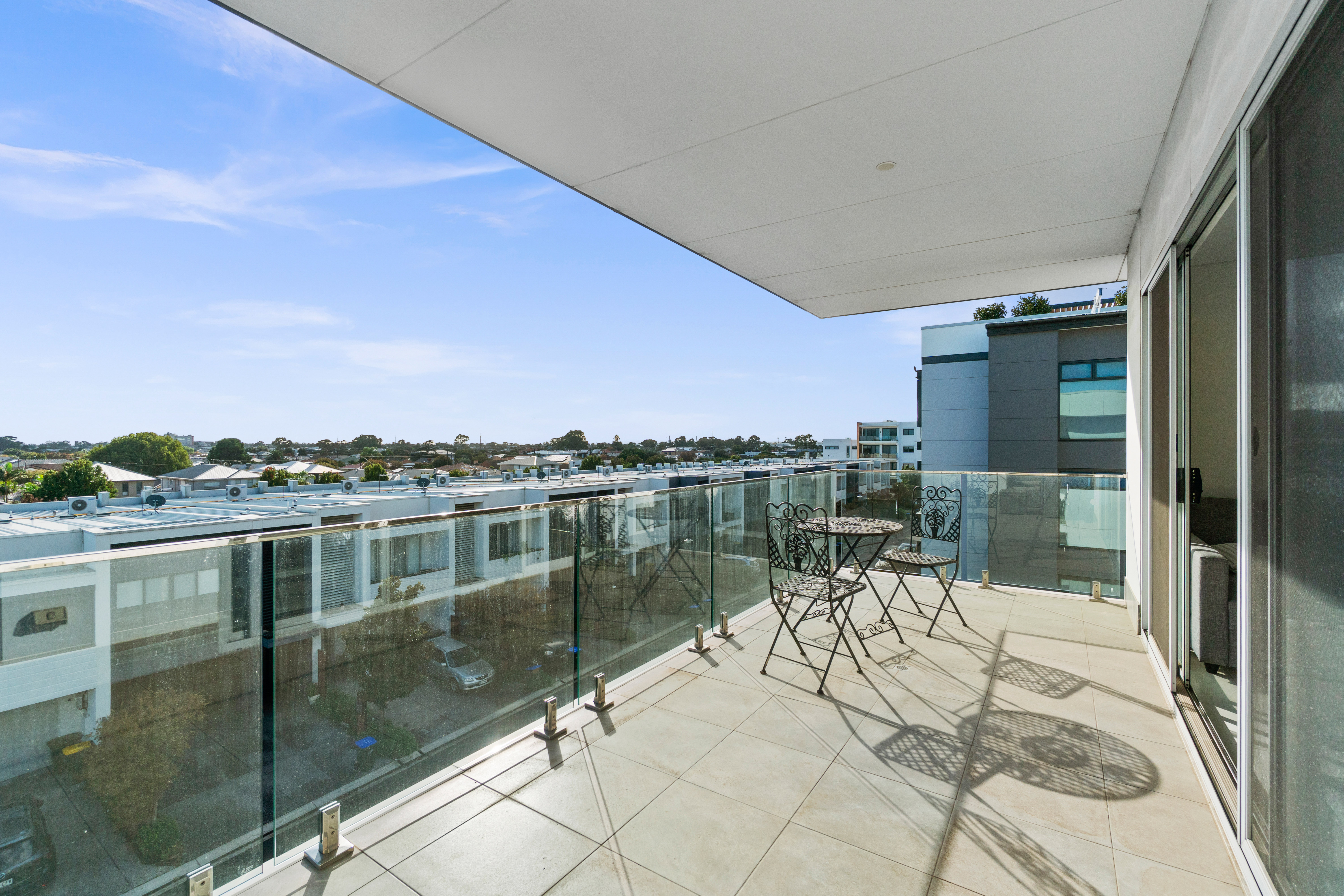 301/23 Warner Avenue, Findon SA