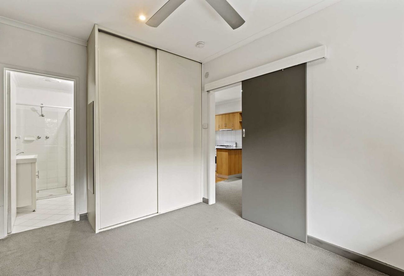 4/1B Heartland Avenue, Black Forest SA