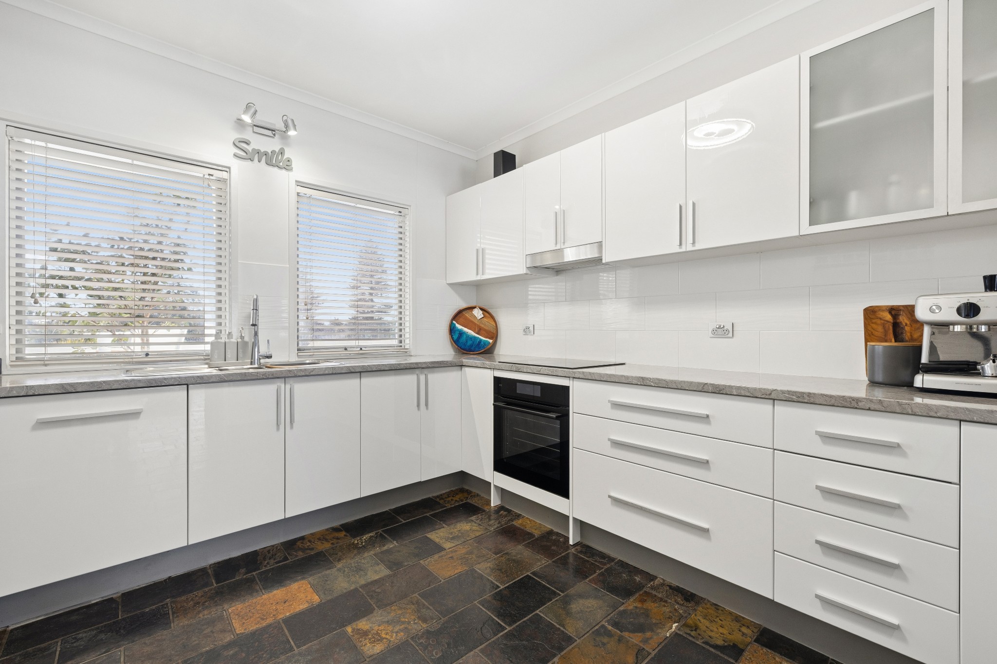 11/10 Nerida Drive, North Haven SA