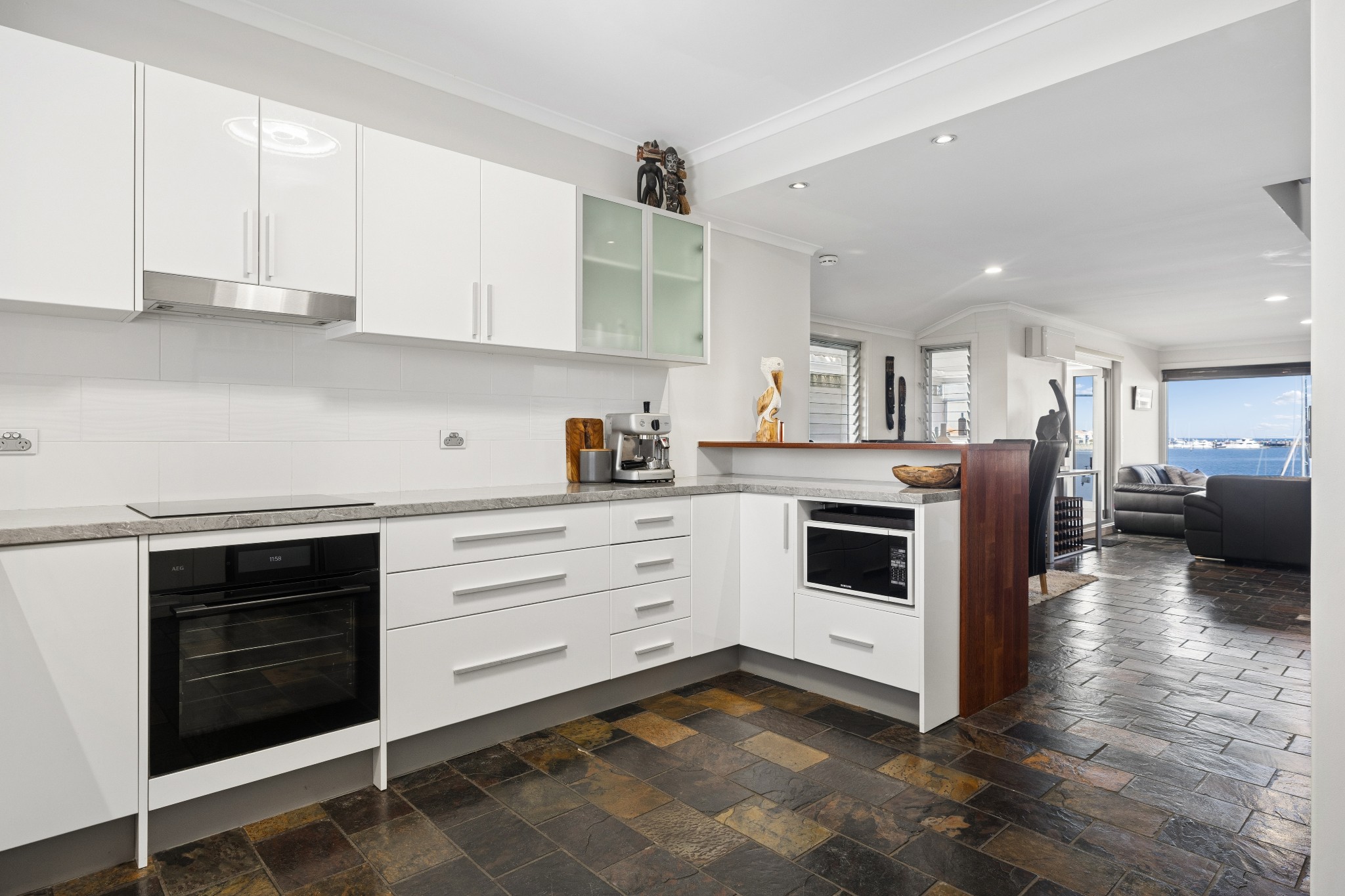 11/10 Nerida Drive, North Haven SA